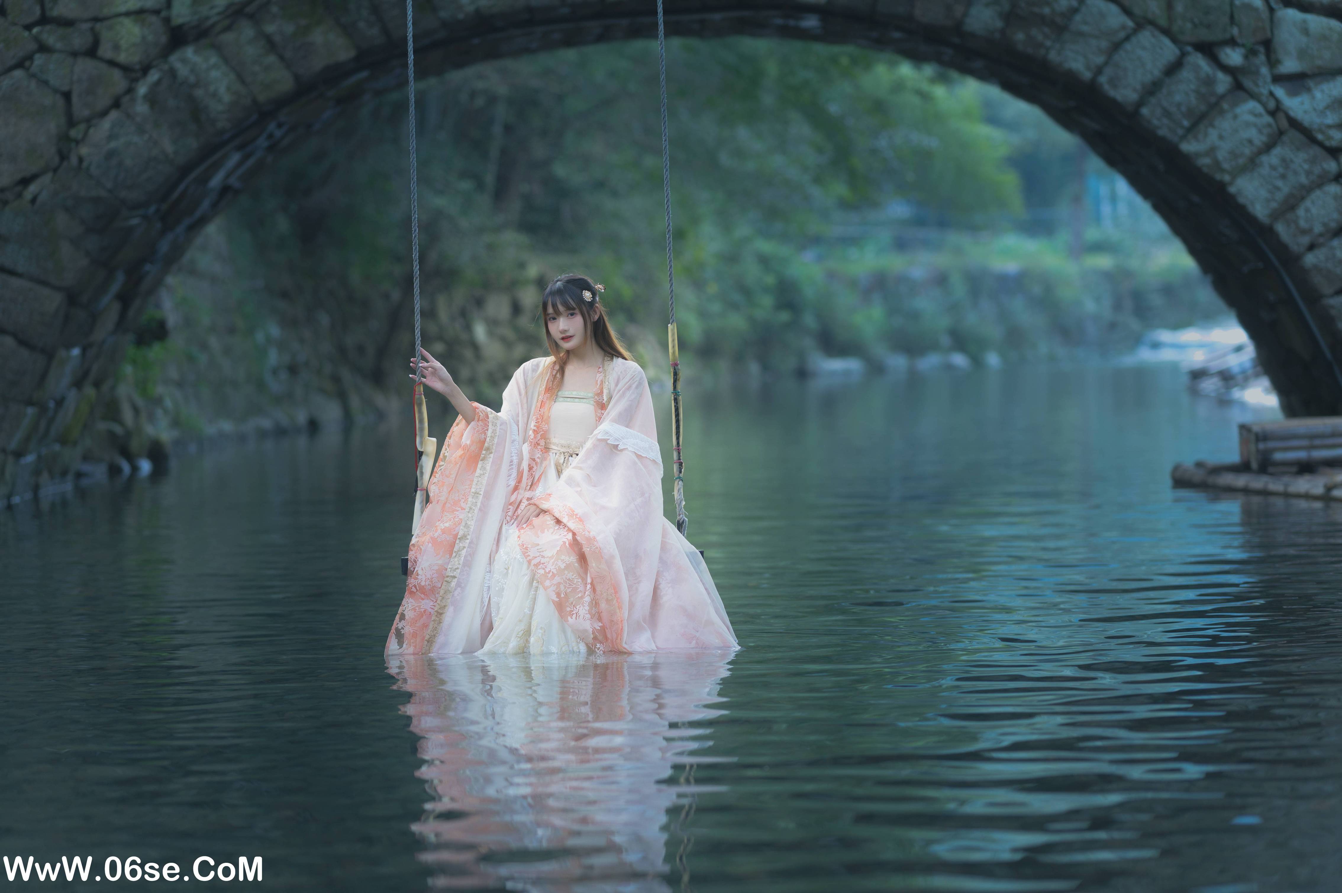 图片[10]-[YITUYU艺图语]2022.07.09 烟雨江南 兔子Zzz不吃胡萝卜[26+1P／273MB]-六色网
