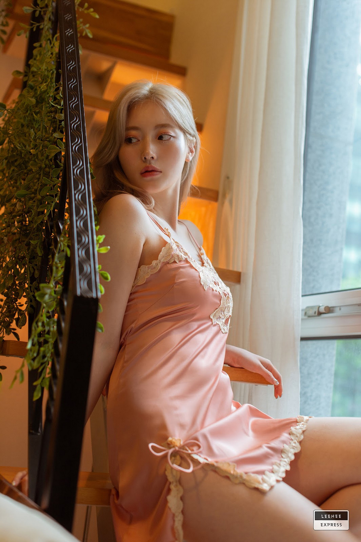 Jeong-Ah 정아, [LEEHEE EXPRESS] LEDG-077 5