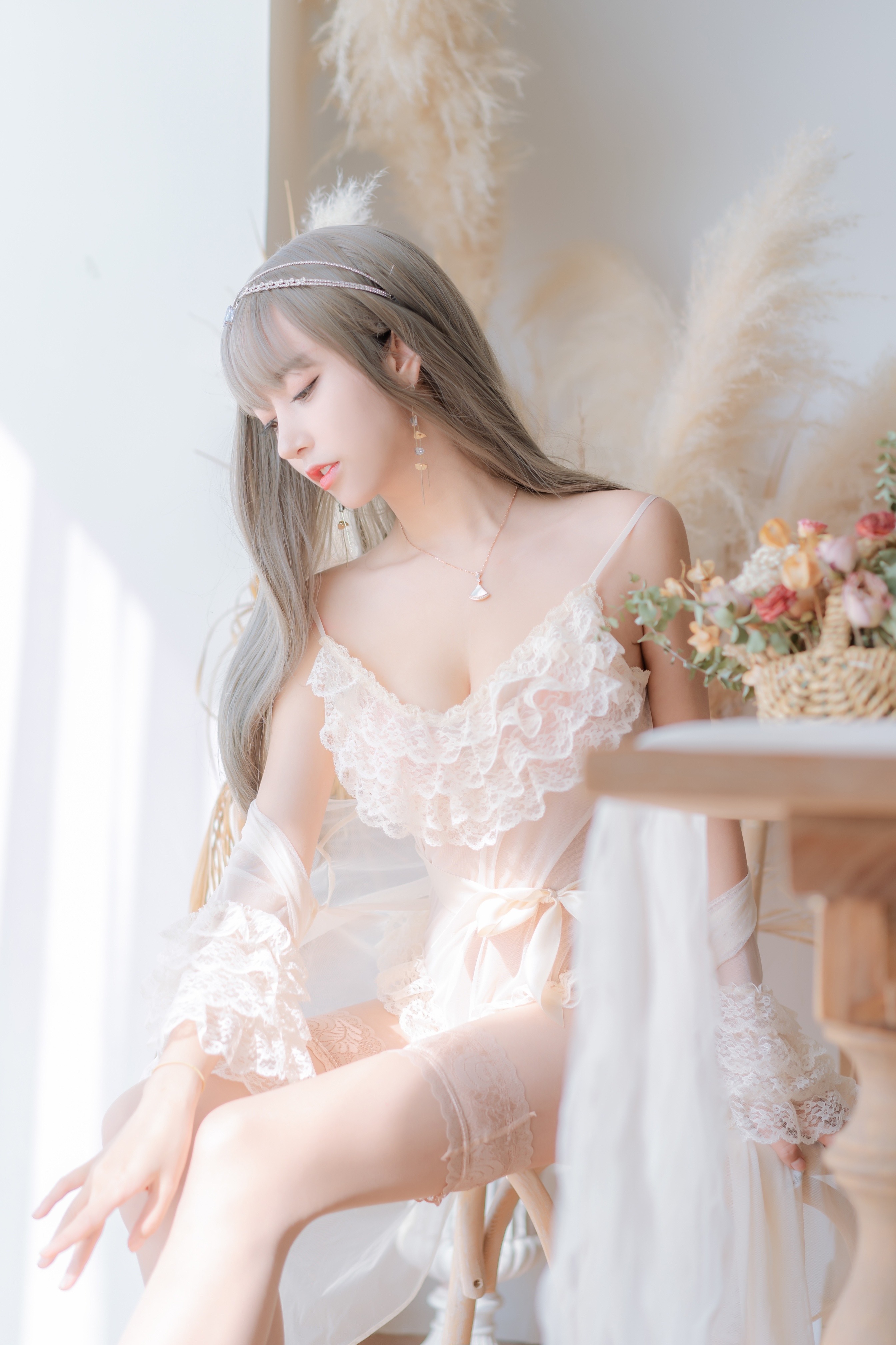过期米线线喵 - 凡尔赛公主 [52P-80MB] 18