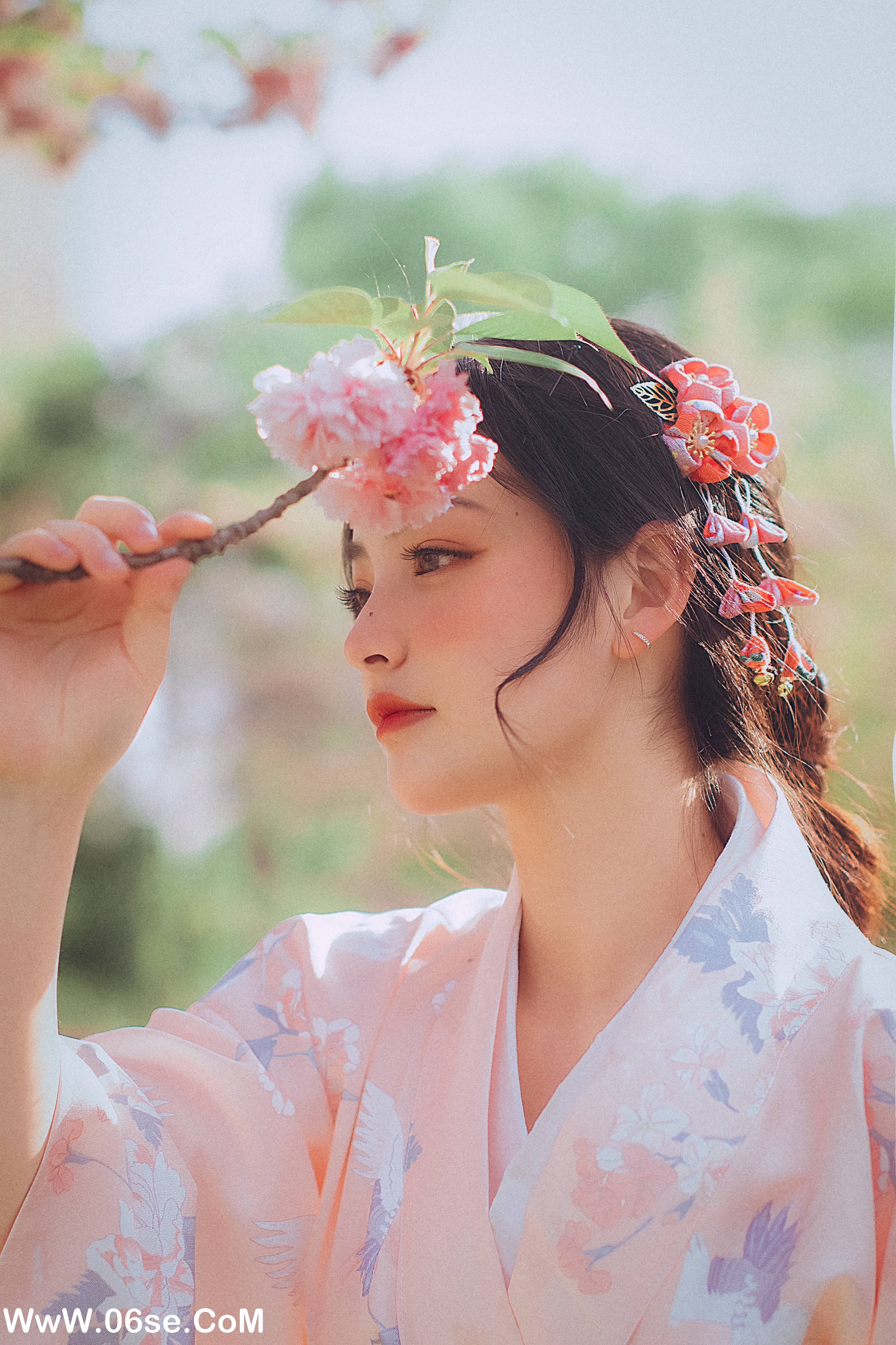 图片[38]-[YITUYU艺图语]2022.12.16 春日的炽热与温柔 雨三岁ya[37+1P／266MB]-六色网