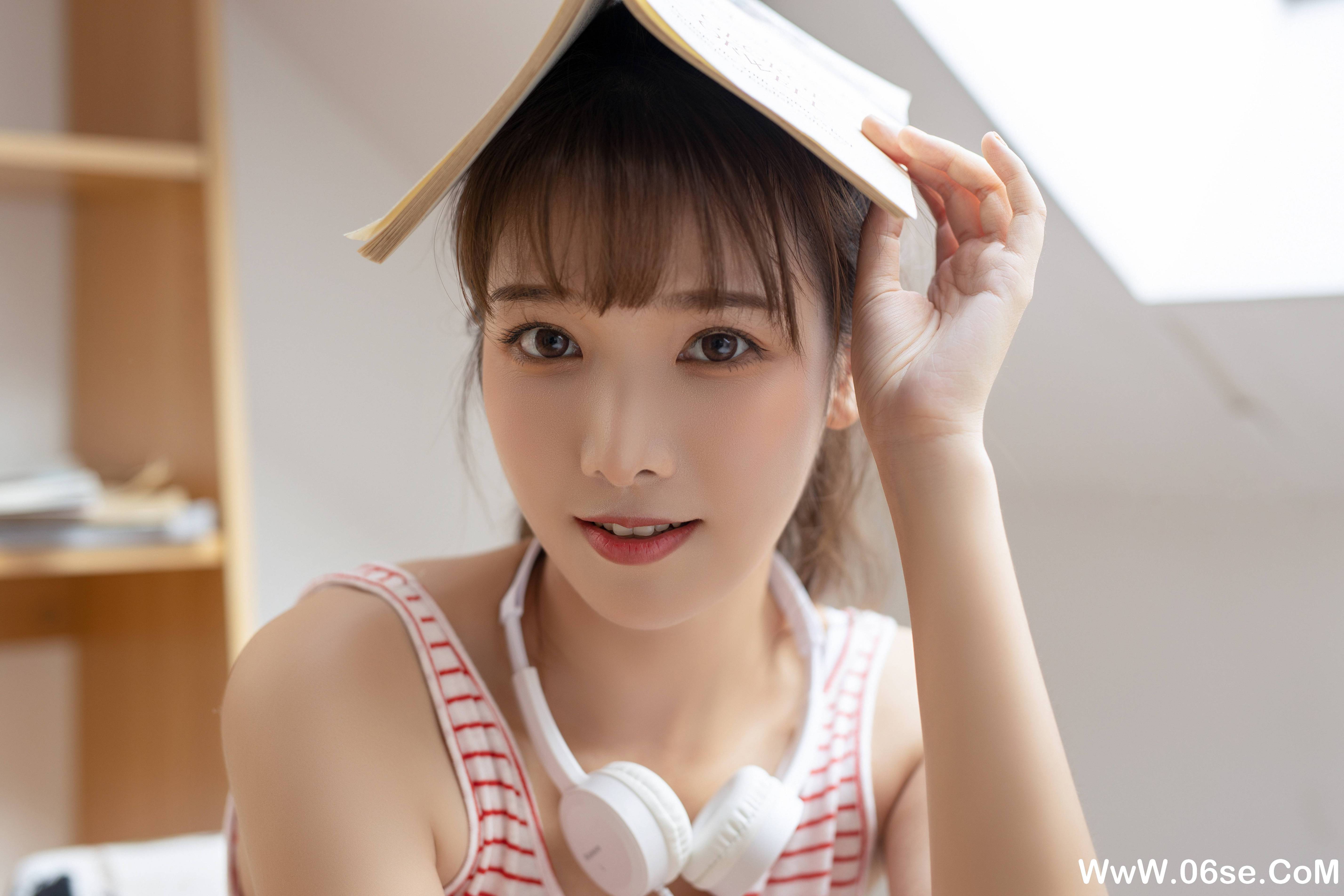 图片[23]-[YITUYU艺图语]2021.08.13 西瓜少女 湘湘[24+1P／217MB]-六色网