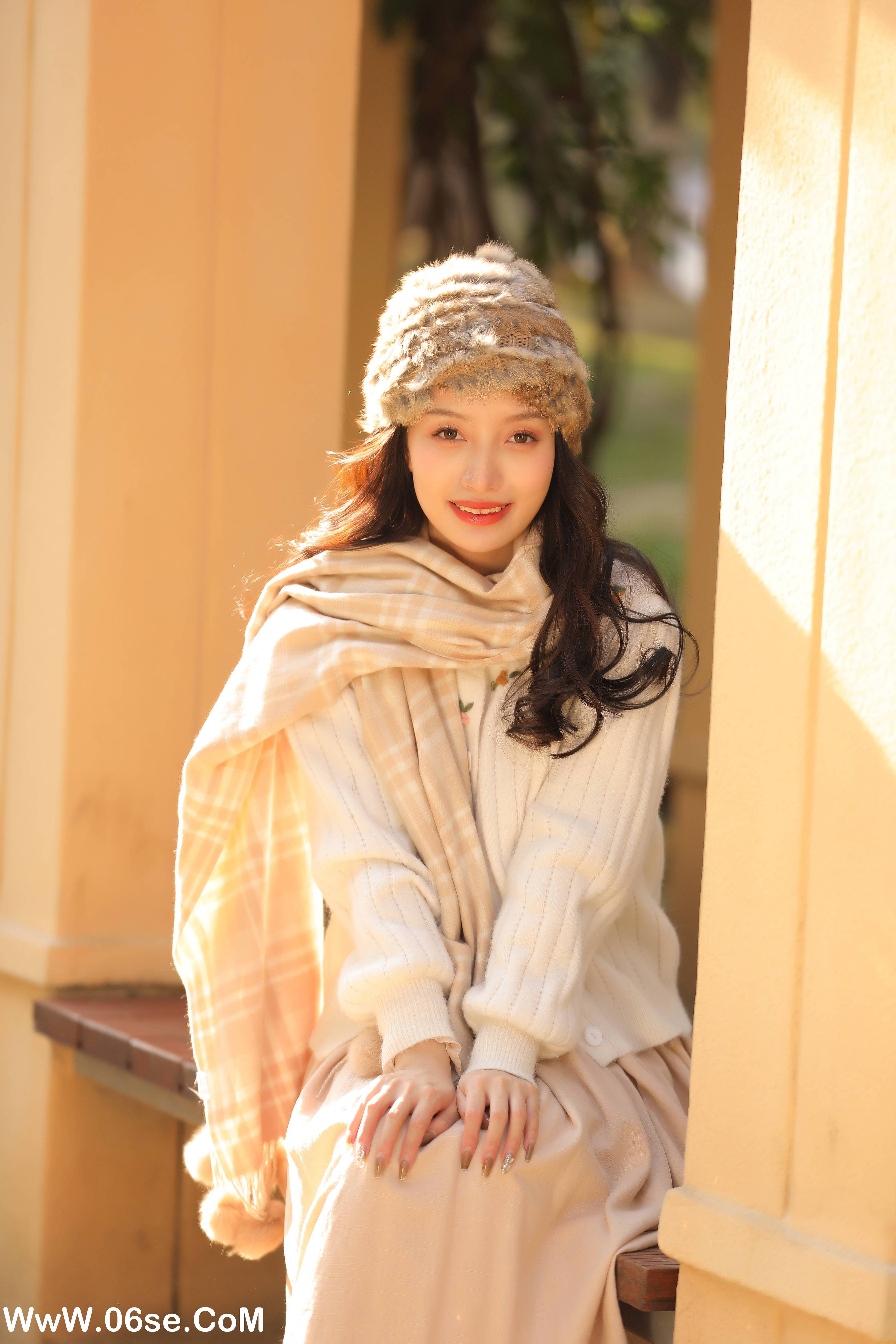 图片[4]-[YITUYU艺图语]2022.12.14 忽然立秋 柠萌婧啊[32+1P／402MB]-六色网