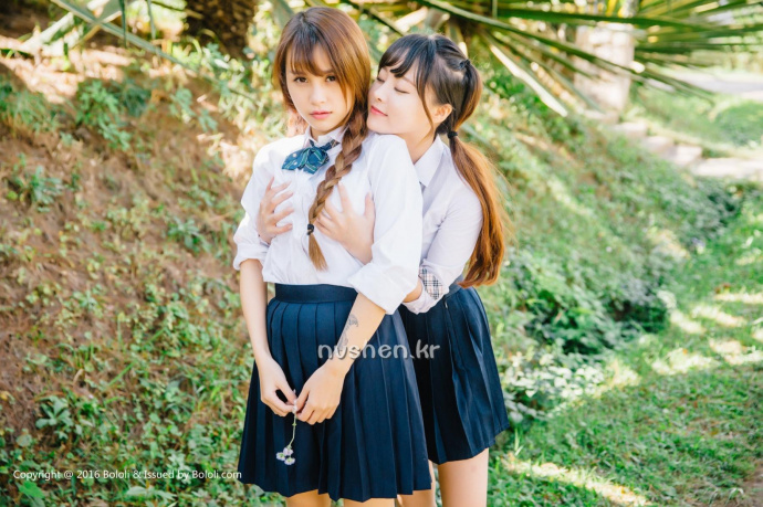 [Image: db5a58dfcb5b657d43ac0.jpg]