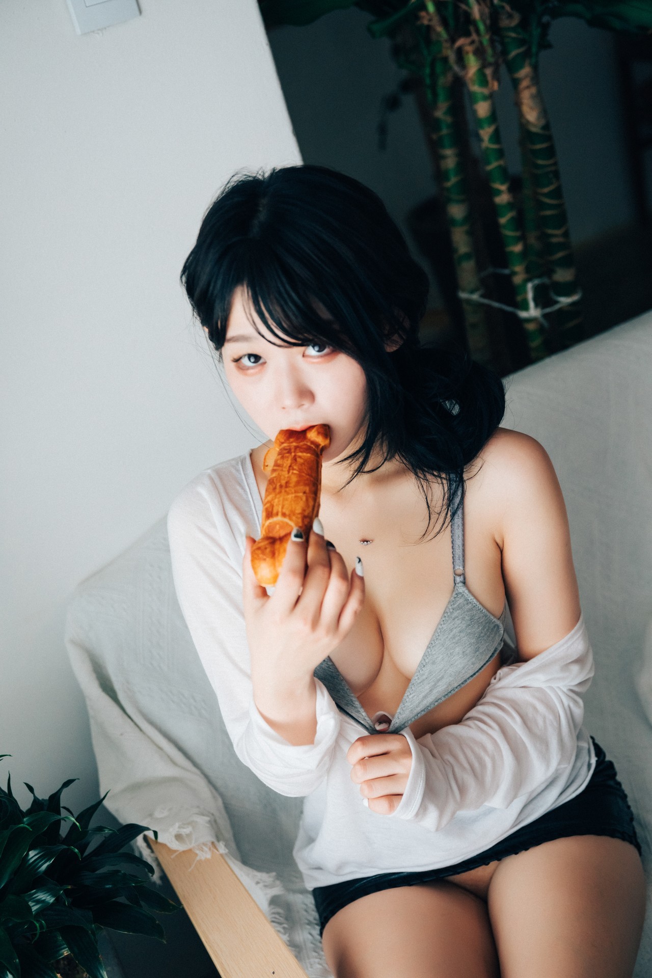 ZIA.Kwon 권지아, [Loozy] XXX Trip Set.02 45