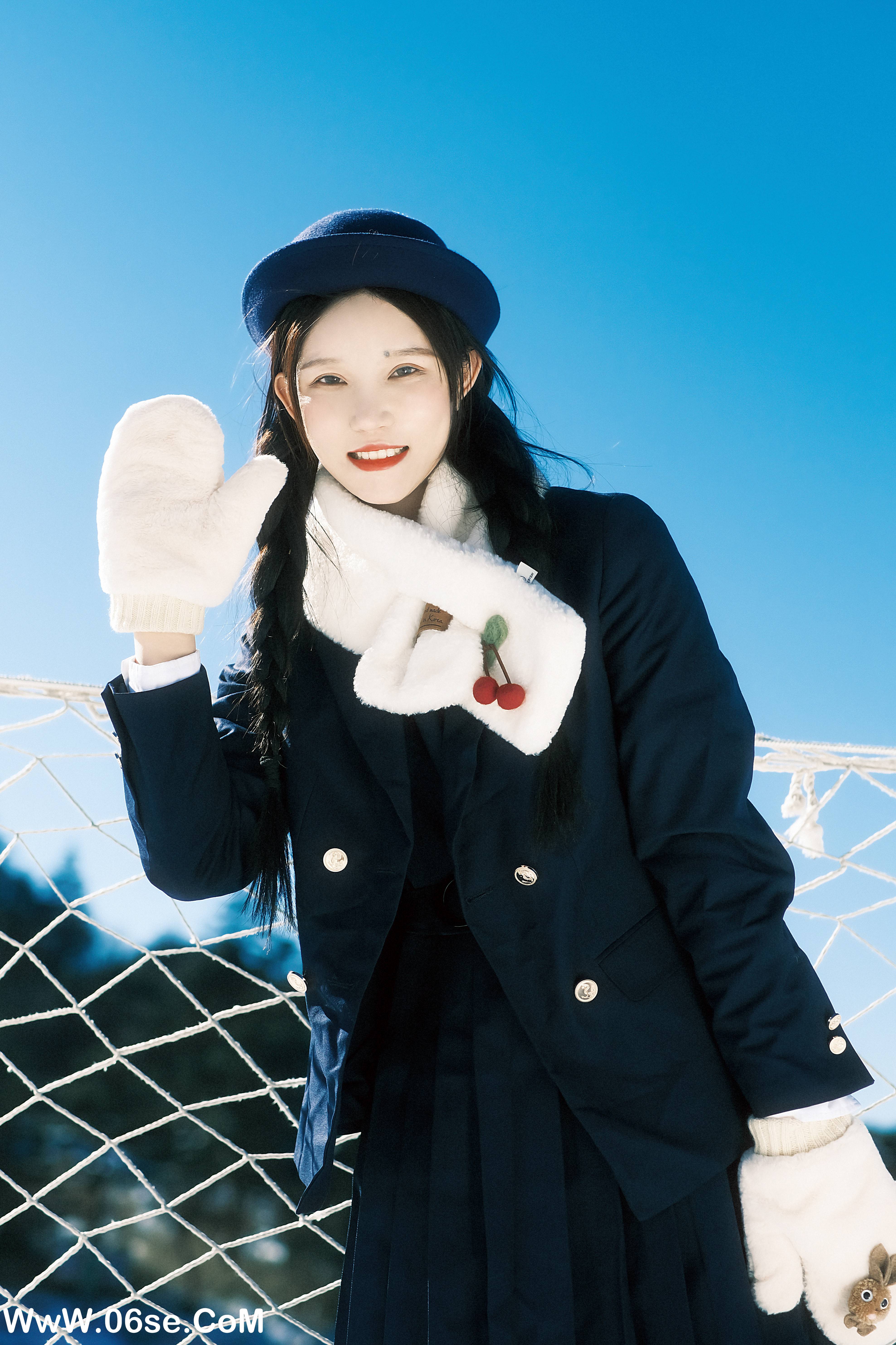 图片[20]-[YITUYU艺图语]2022.12.30 初雪在说我爱你 小霜[25+1P／136MB]-六色网