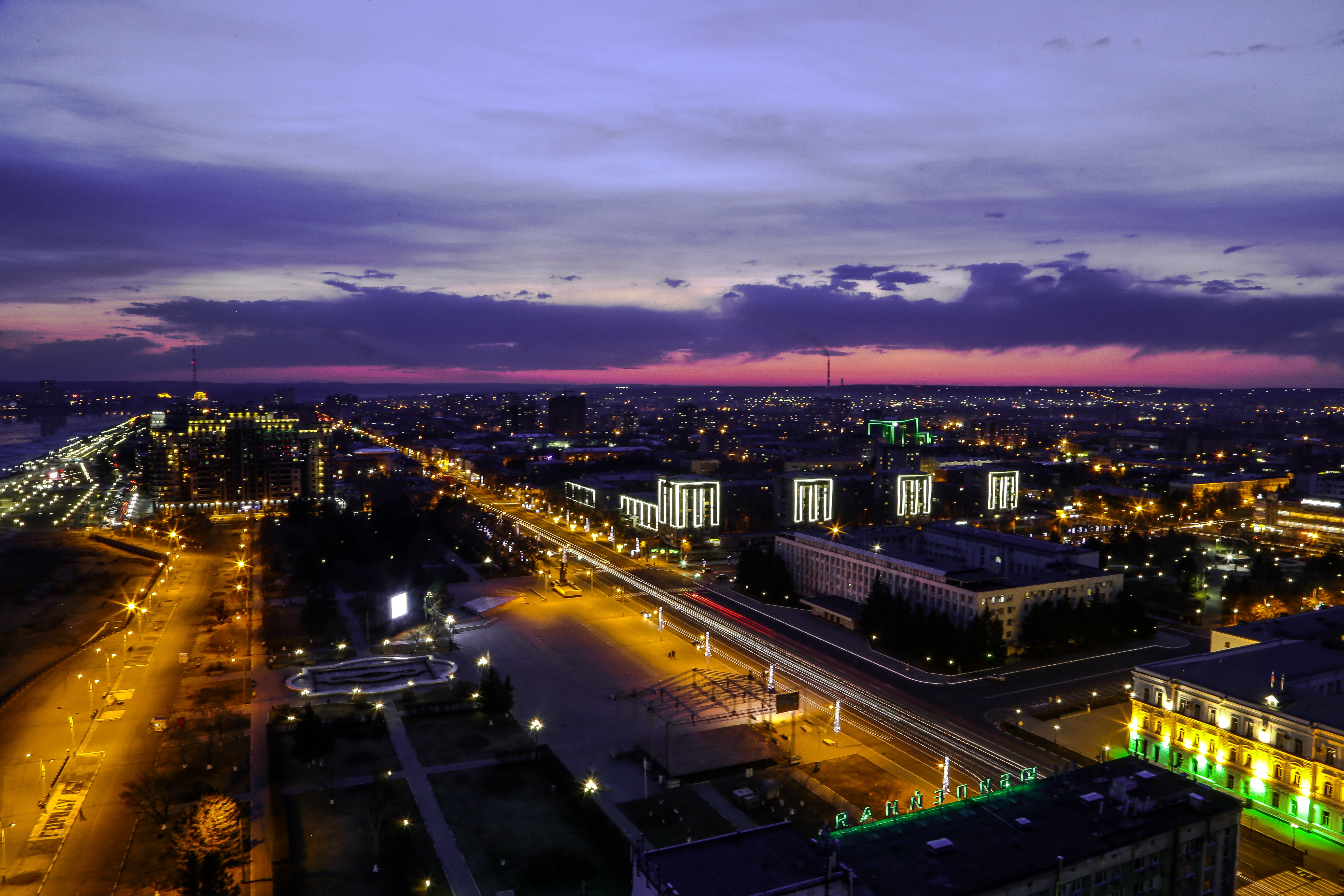 Благовещенск население. Ночной город. Благовещенск ночью. Набережная Благовещенска Амурской области. Митино ночью.