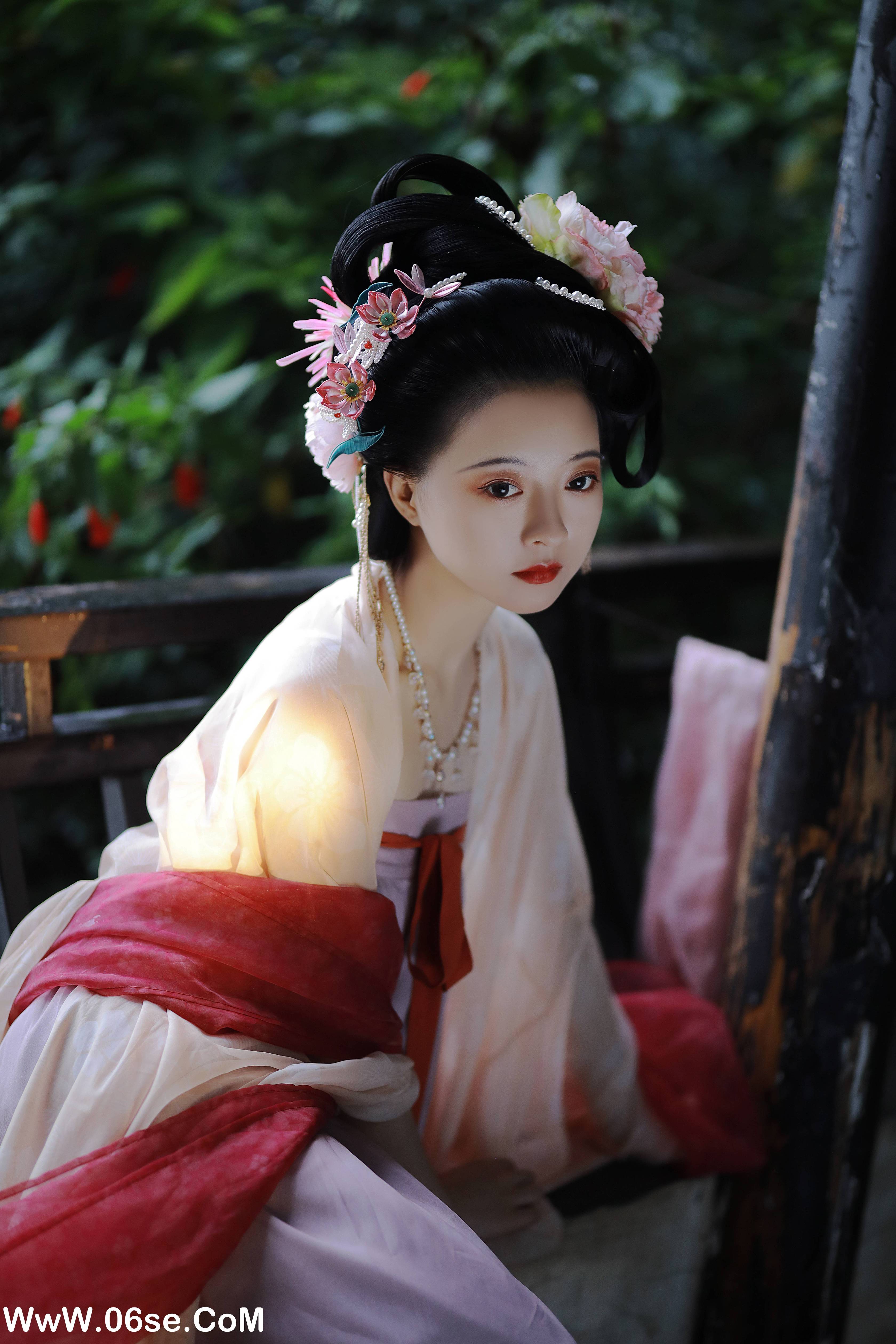 图片[32]-[YITUYU艺图语]2022.09.23 风月偏爱宴旧人 YunFleur[35+1P／682MB]-六色网