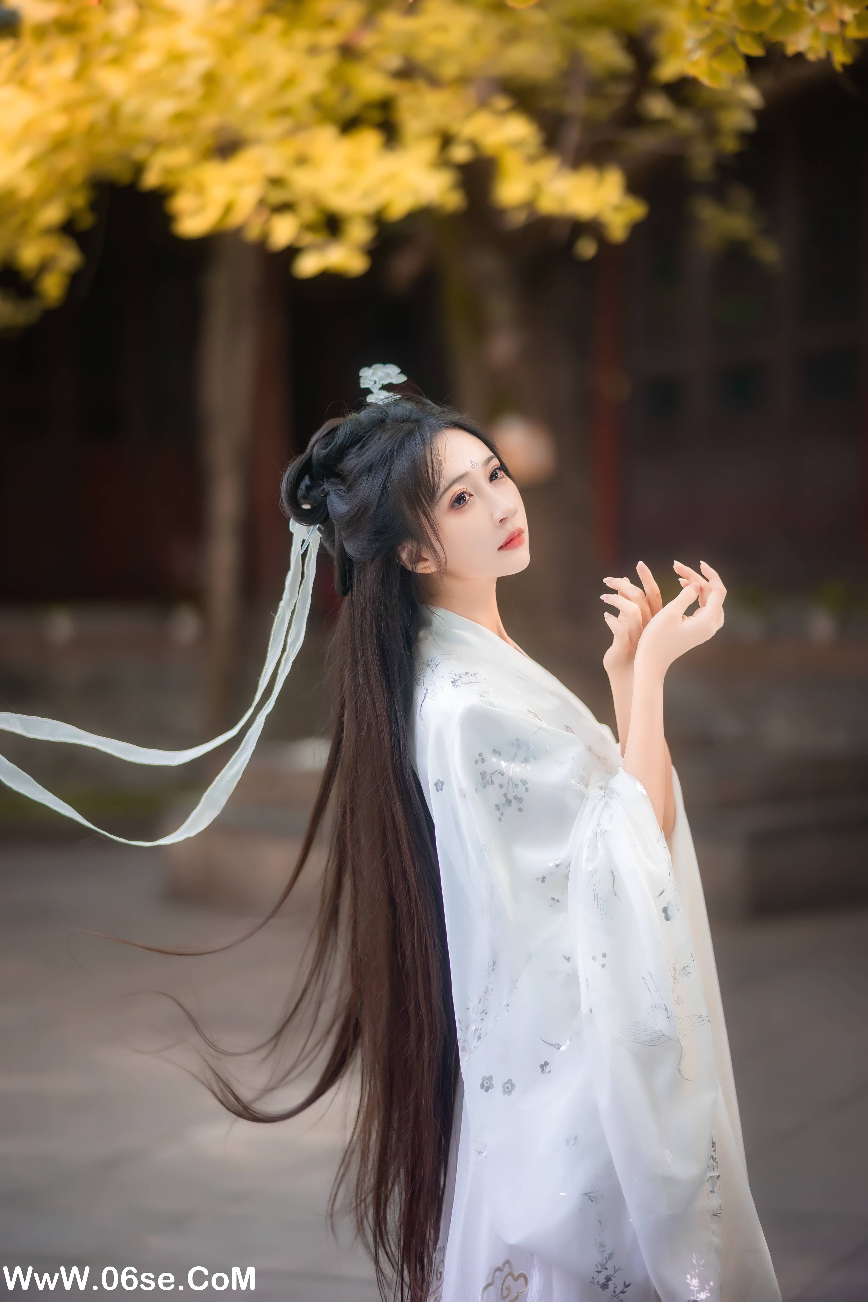 图片[7]-[YITUYU艺图语]2022.11.23 白衣渡我 -绮罗生的小苏苏-[33+1P／257MB]-六色网