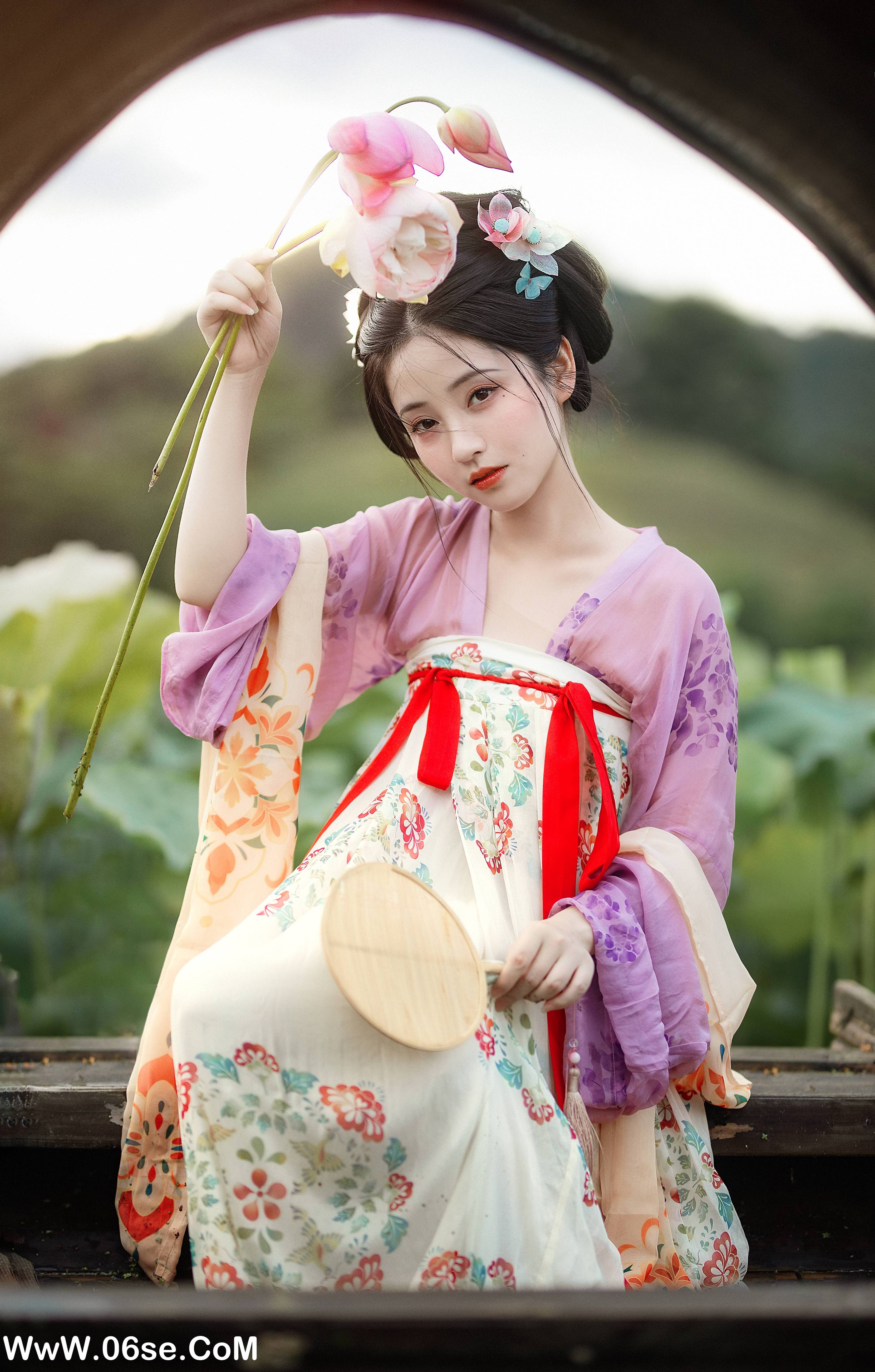 图片[6]-[YITUYU艺图语]2022.08.31 采荷 小温暖想要个大太阳[21+1P／486MB]-六色网