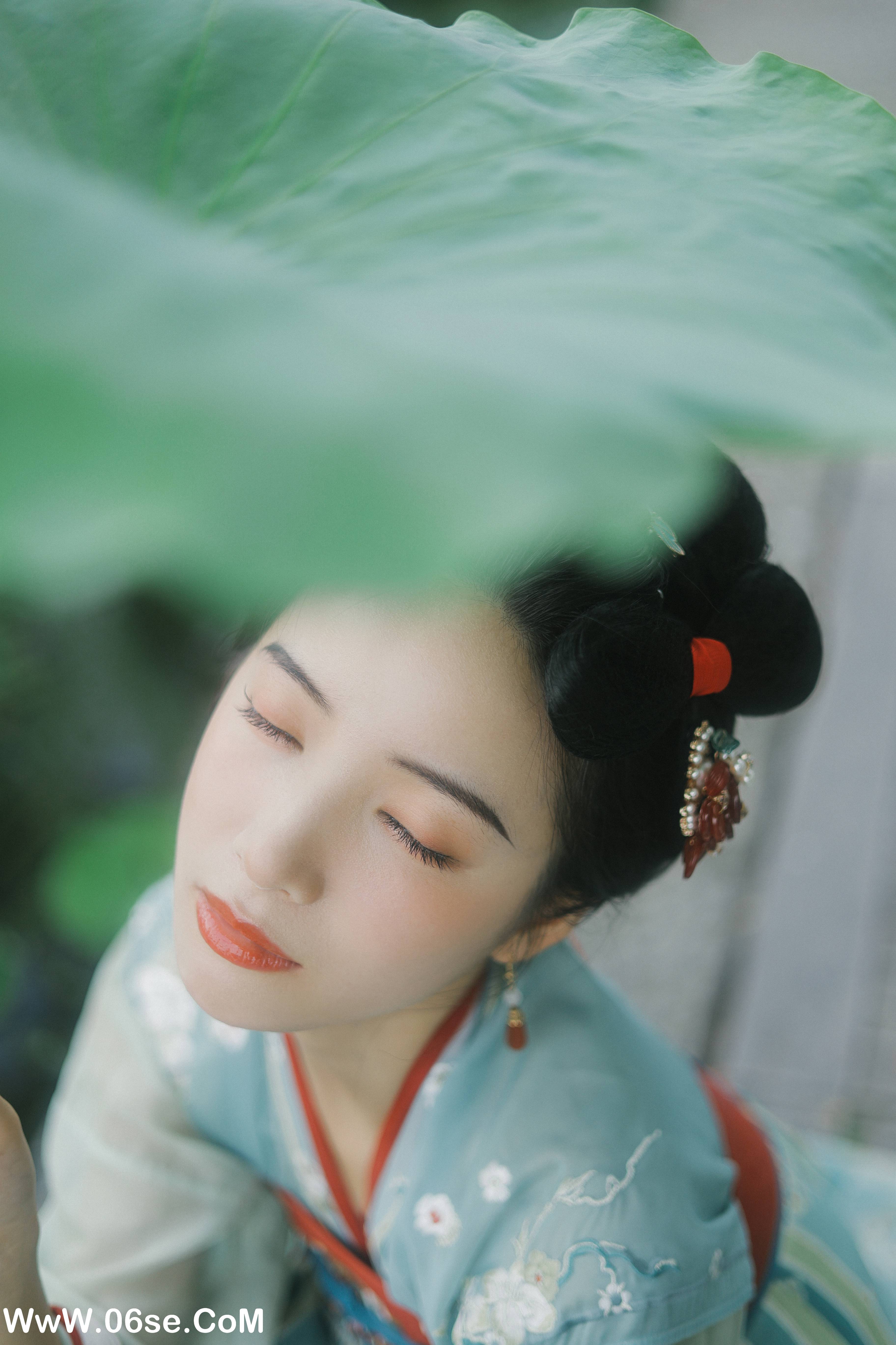 图片[31]-[YITUYU艺图语]2022.07.14 夏荷 一只阿梦崽[38+1P／294MB]-六色网