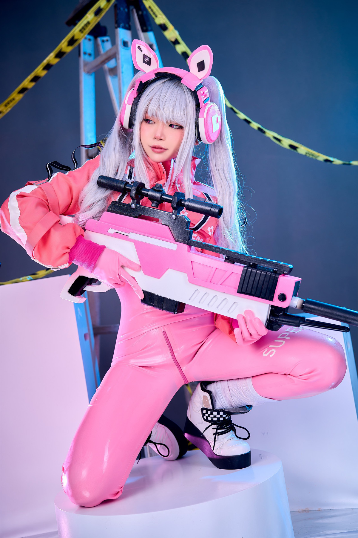 Cosplay ZinieQ Alice Nikke 16