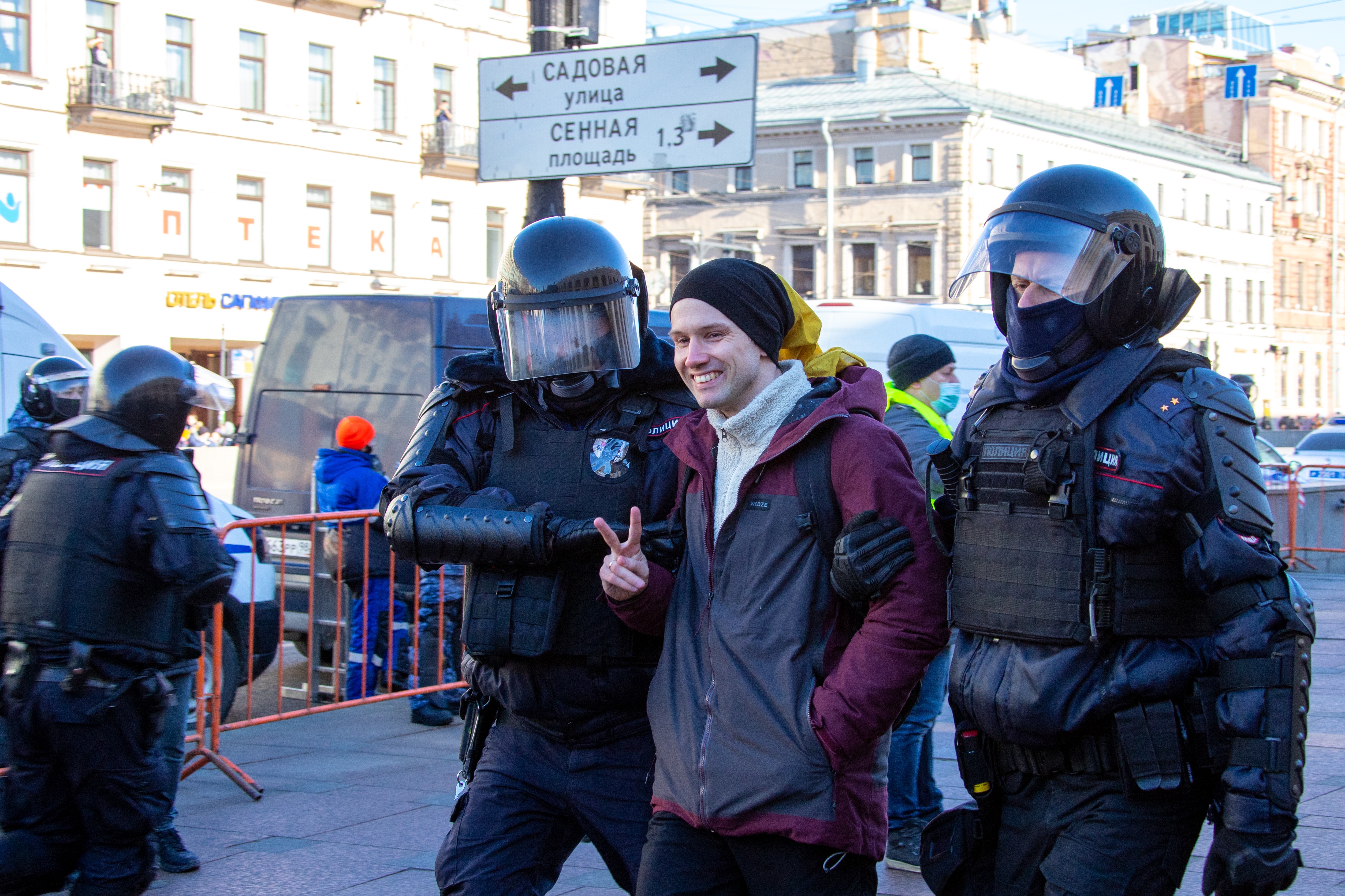 26 ноября петербург. Задержания митинга в Петербурге 6 марта. Митинг в Москве. Протесты в СПБ сейчас.