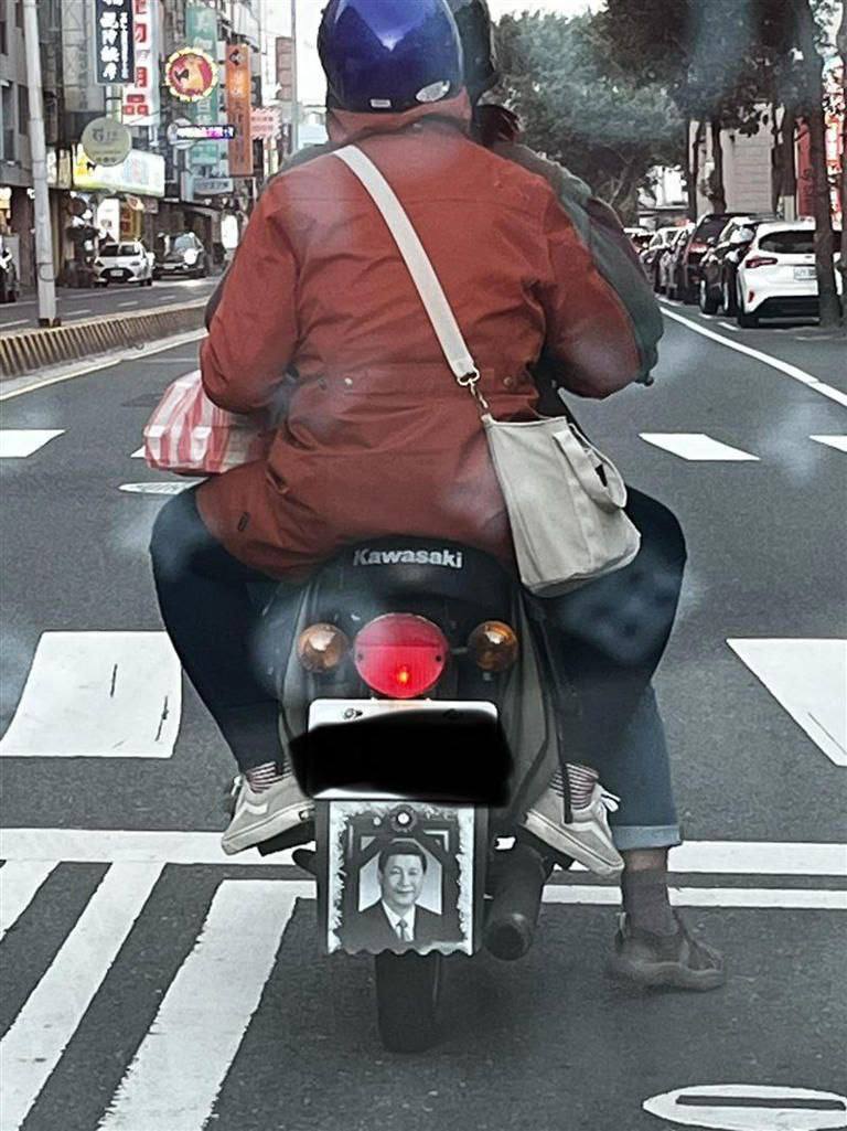 https://telegra.ph/file/dc34d03f53f4be7f762c2.jpg