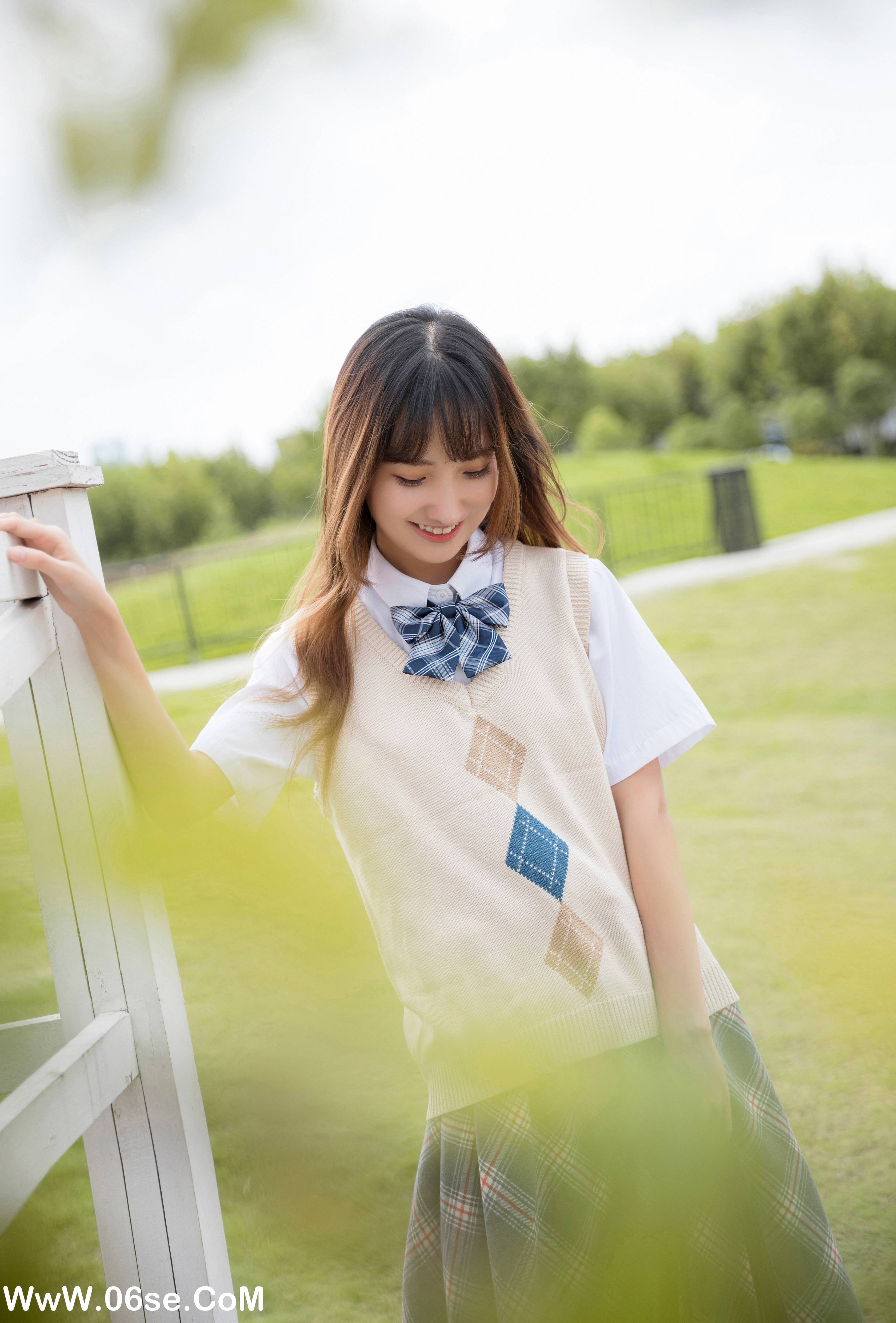 图片[7]-[YITUYU艺图语]2022.06.17 属于JK的夏天 Ria李礼礼[31P-492.92MB]-六色网