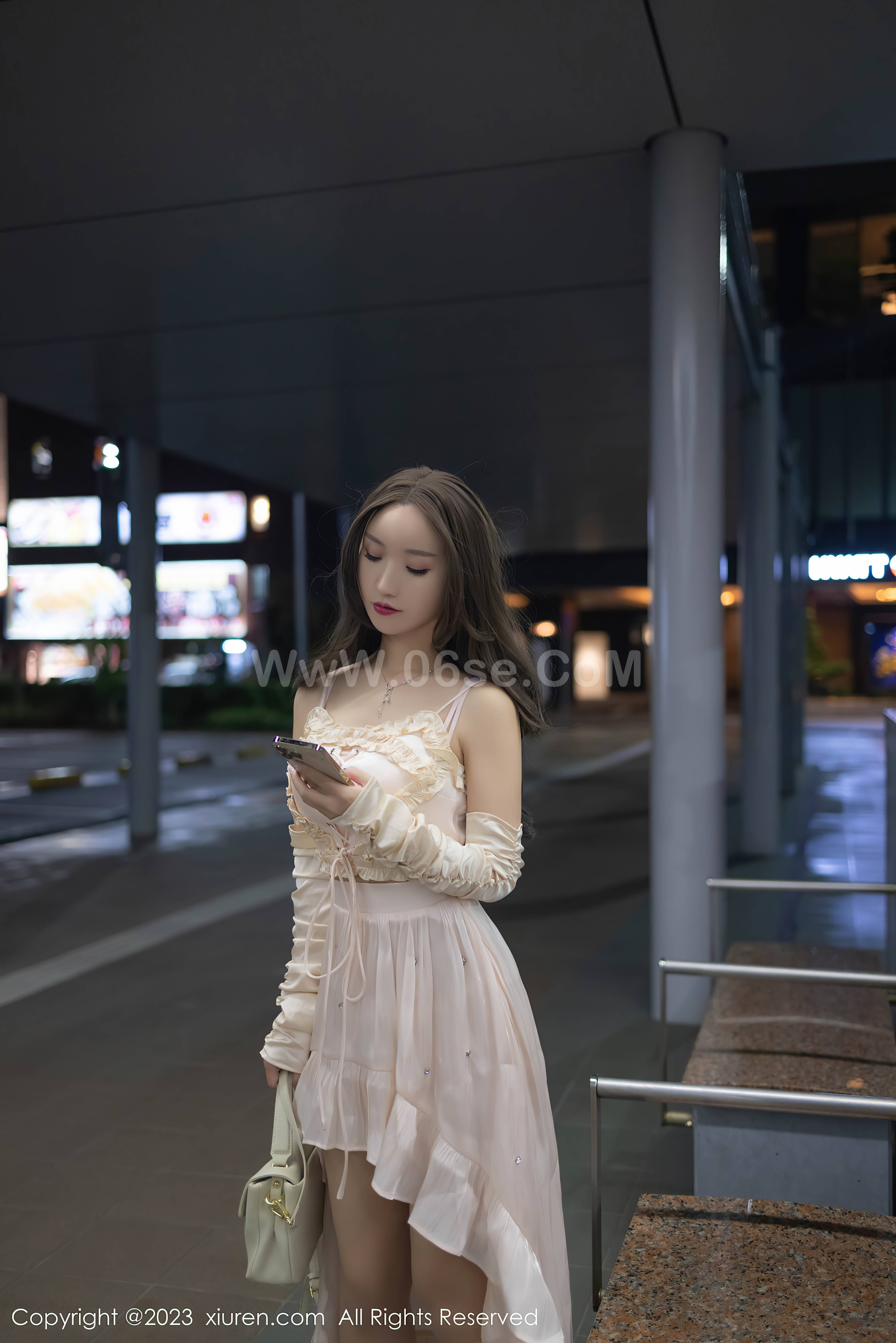 图片[3]-[Xiuren秀人网]2023.11.22 NO.7702 杏子Yada[80+1P／700MB]-六色网