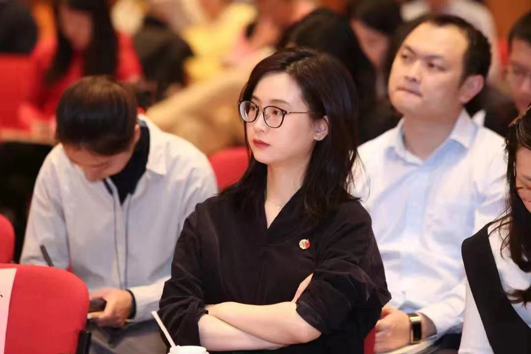 https://telegra.ph/file/dc7a1bef82321711094f8.jpg