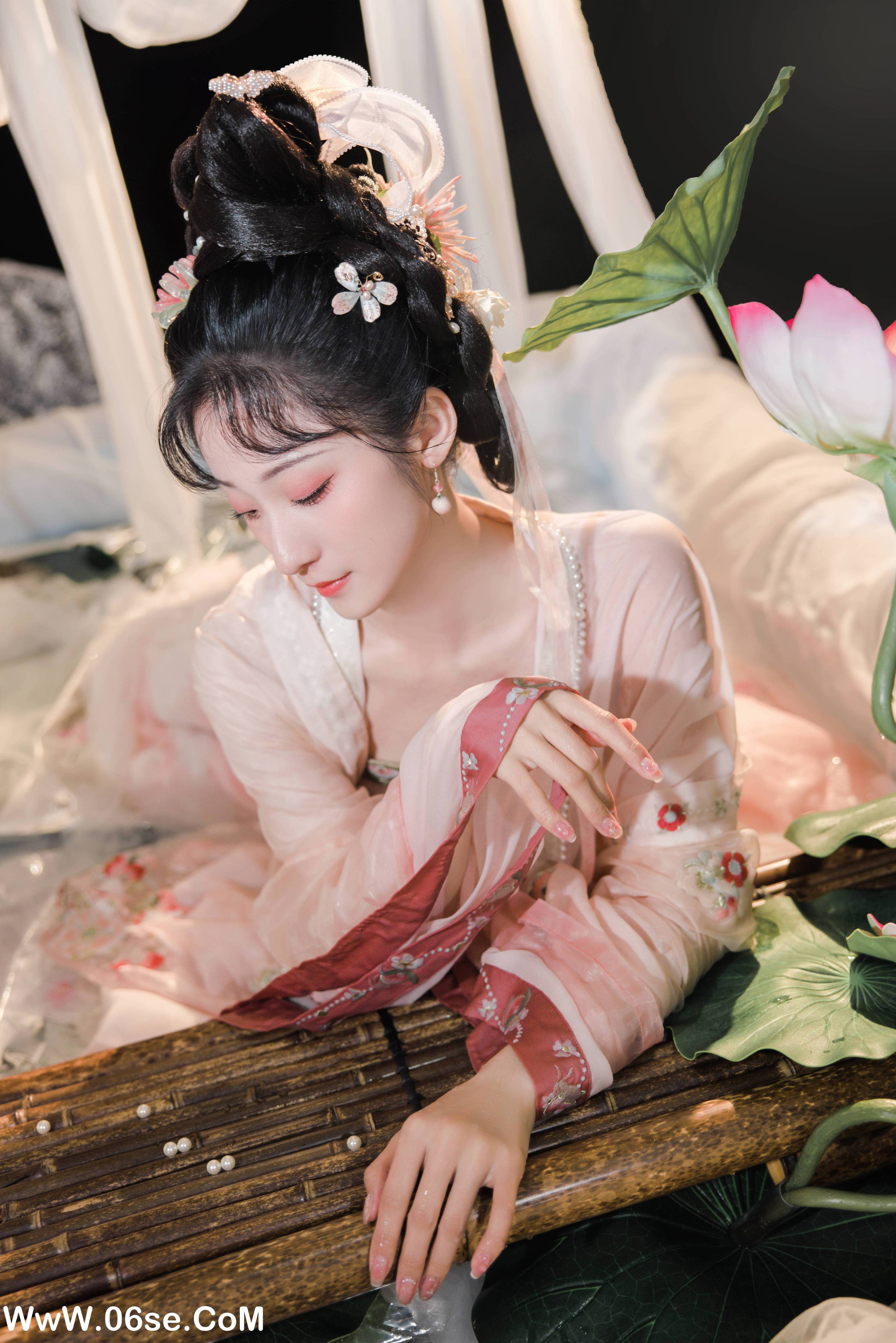 图片[15]-[YITUYU艺图语]2022.08.28 水芙蓉 钰子Tamako[27P／601MB]-六色网
