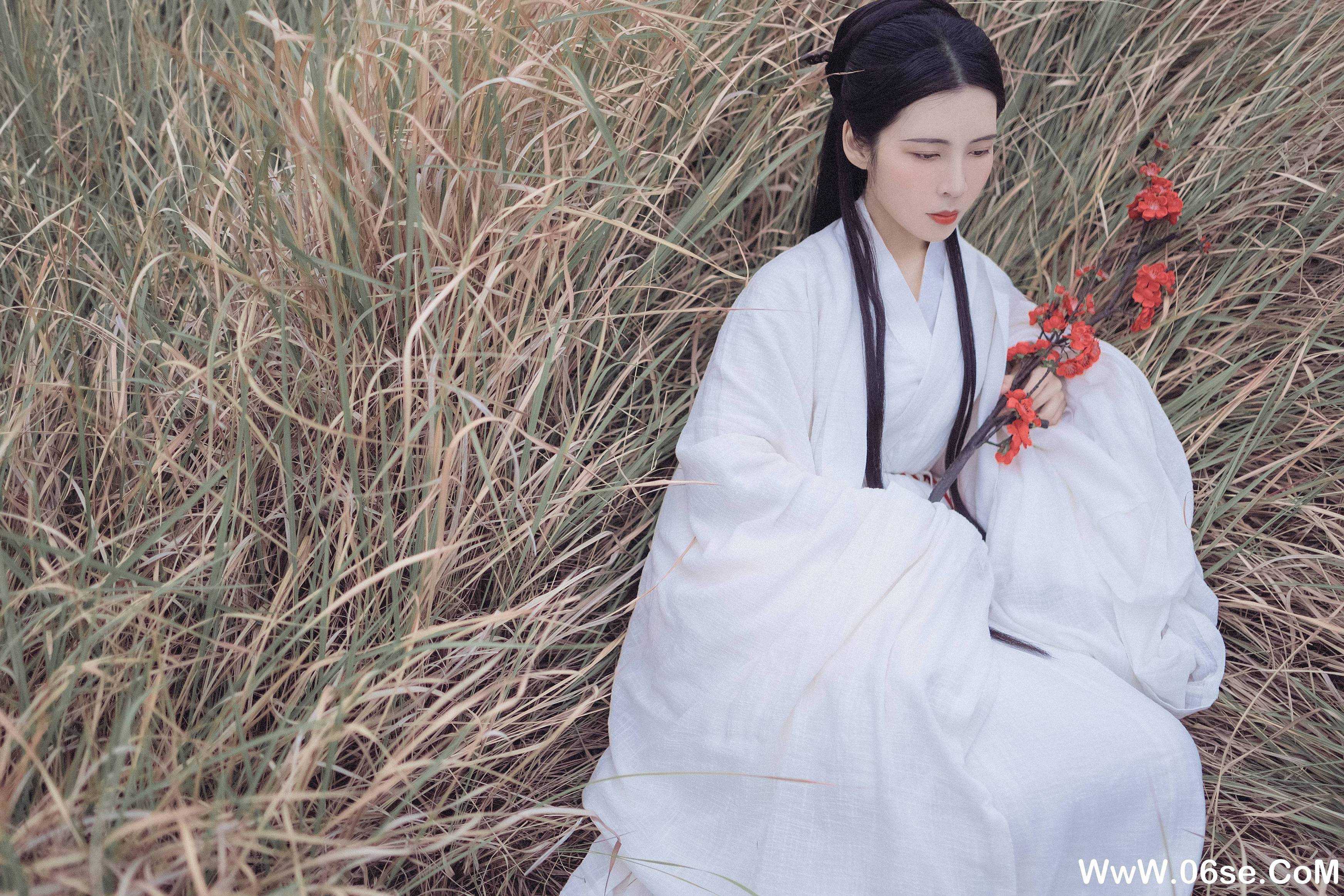 图片[25]-[YITUYU艺图语]2021.10.22 白衣隐 Yiyi[26+1P／572MB]-六色网