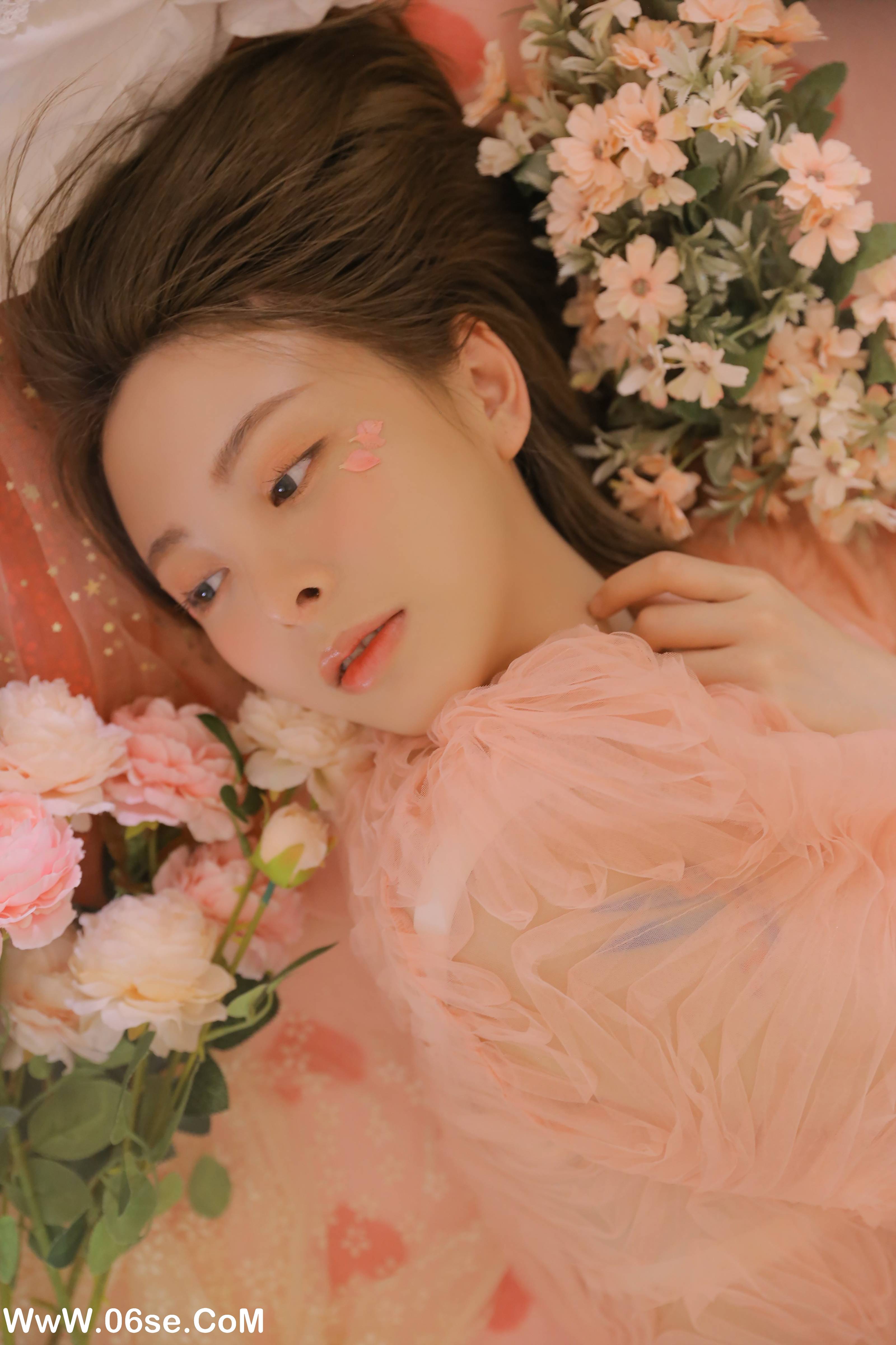 图片[8]-[YITUYU艺图语]2022.08.04 屈服温柔 Mia[26+1P／105MB]-六色网