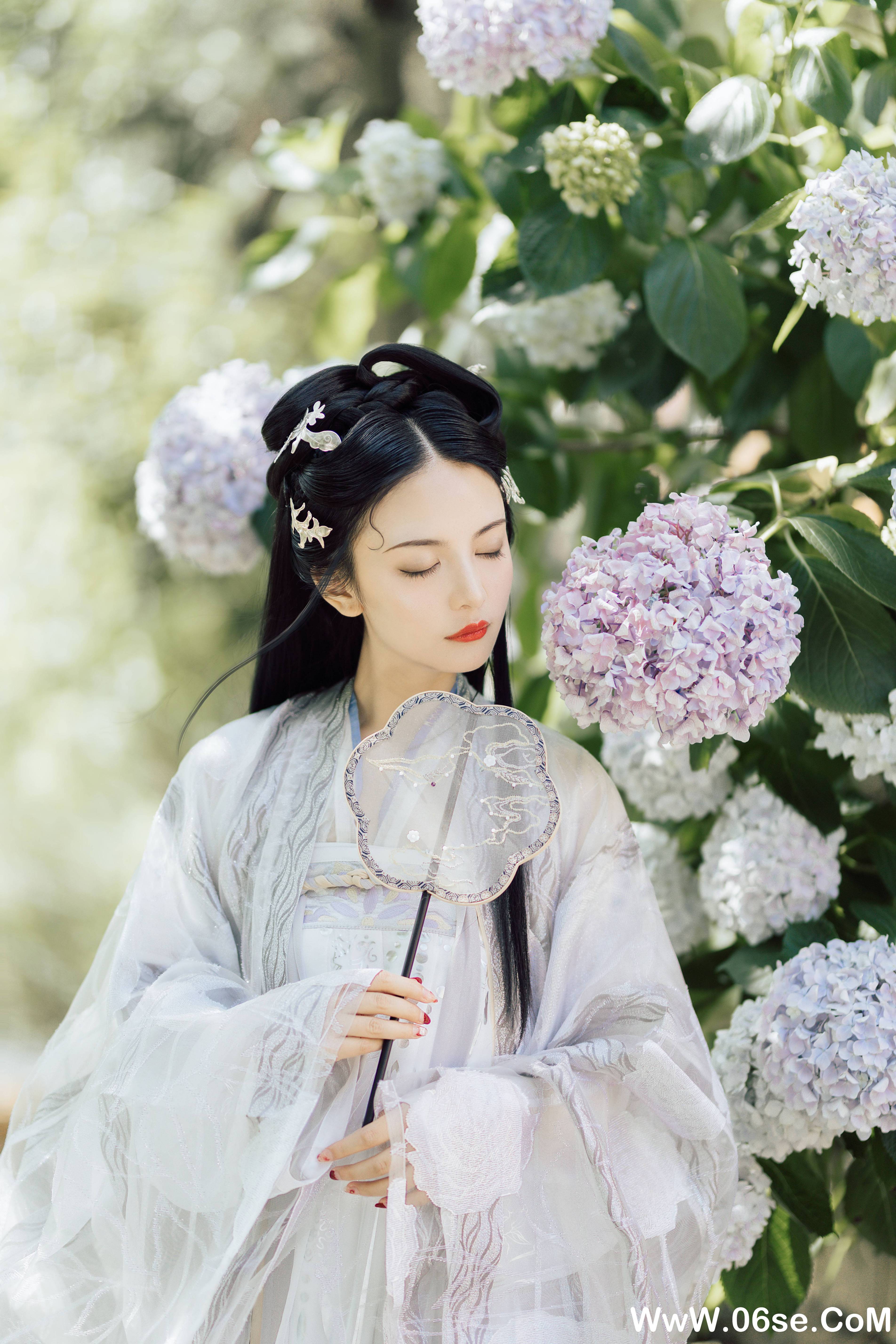 图片[4]-[YITUYU艺图语]2021.09.06 无尽夏 胡莅雅[22+1P／89.6MB]-六色网