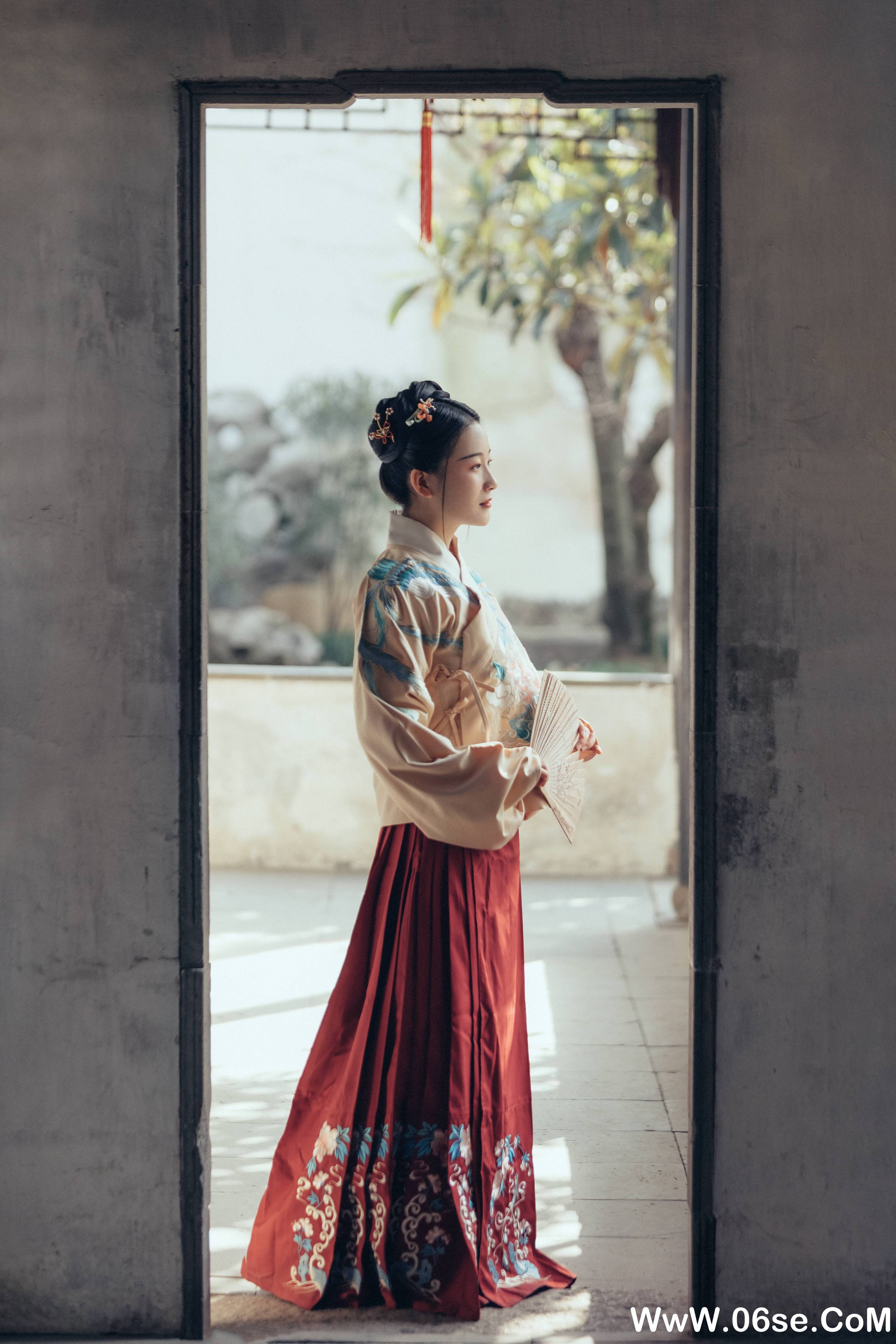 图片[8]-[YITUYU艺图语]2021.10.20 春词 淡蓝色忧伤静流淌[24+1P／313MB]-六色网