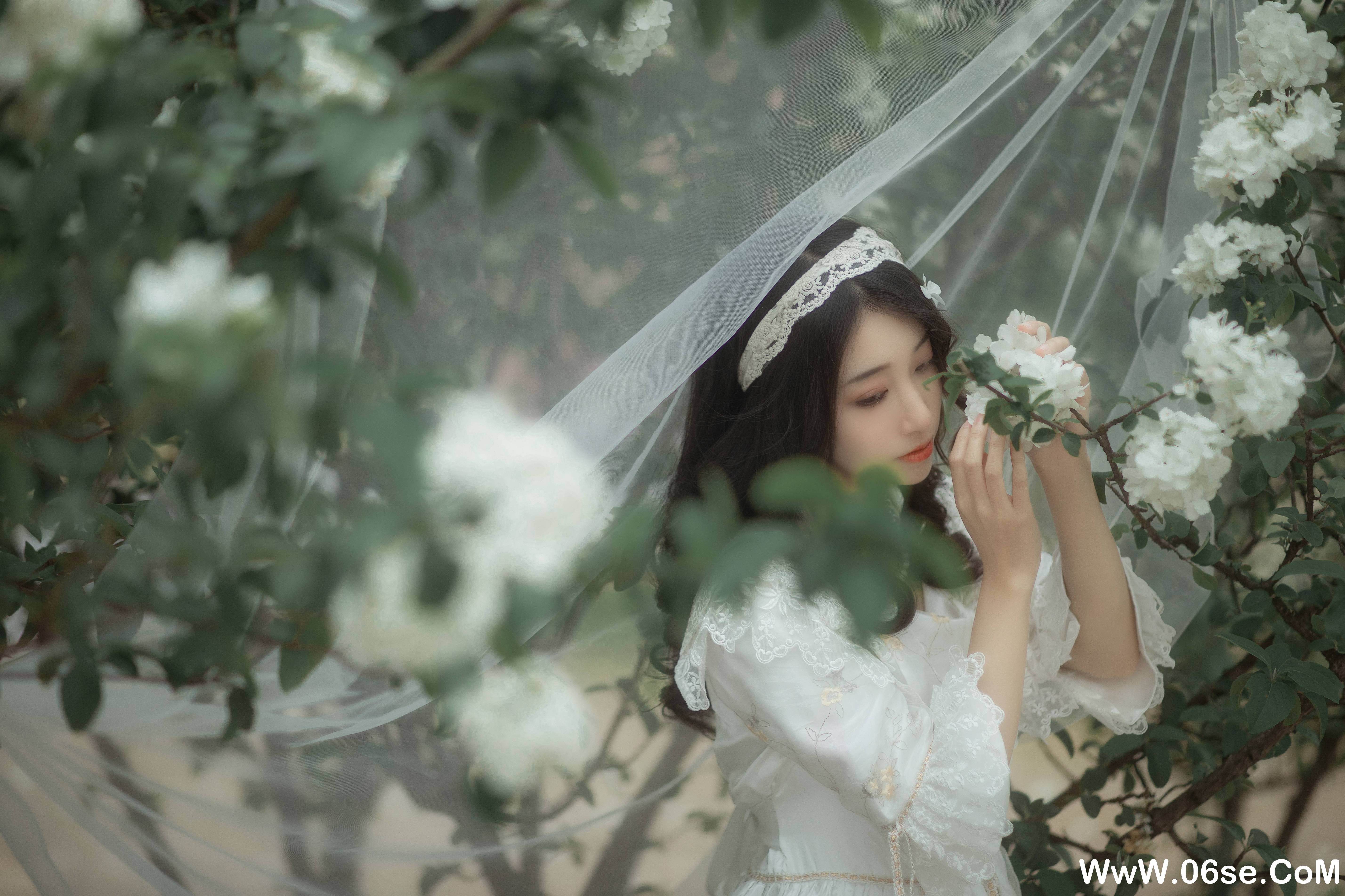图片[9]-[YITUYU艺图语]2021.12.22 春 小清菡[20+1P／334MB]-六色网
