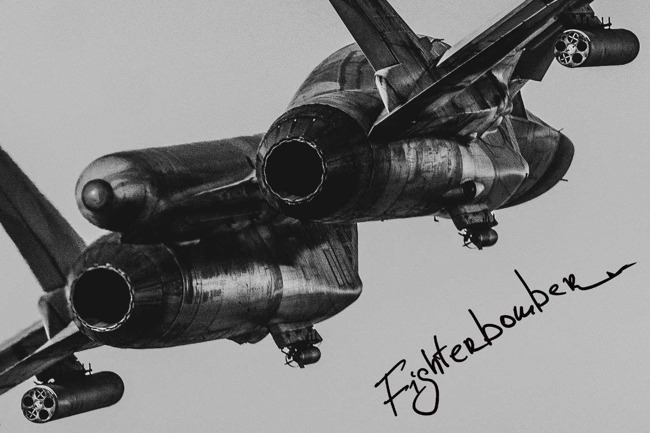 Fightbomber телеграмм. Fighter Bomber телеграмм. Fighter Bomber Иван Иванович. Штурман 38. "Fighterbomber" пишет.