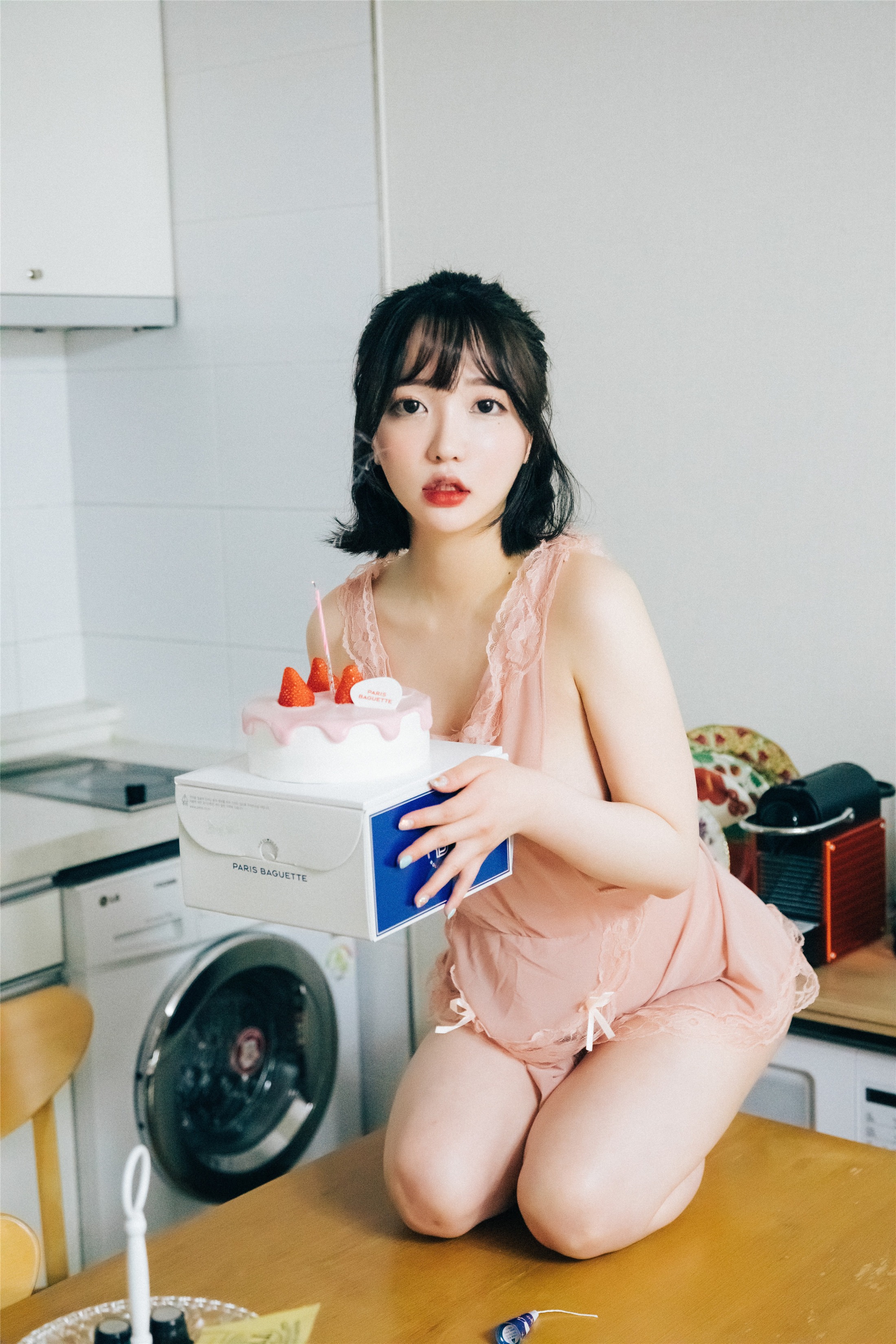 [Loozy] Son Ye-Eun (손예은) - Happy Birthday 132P 68