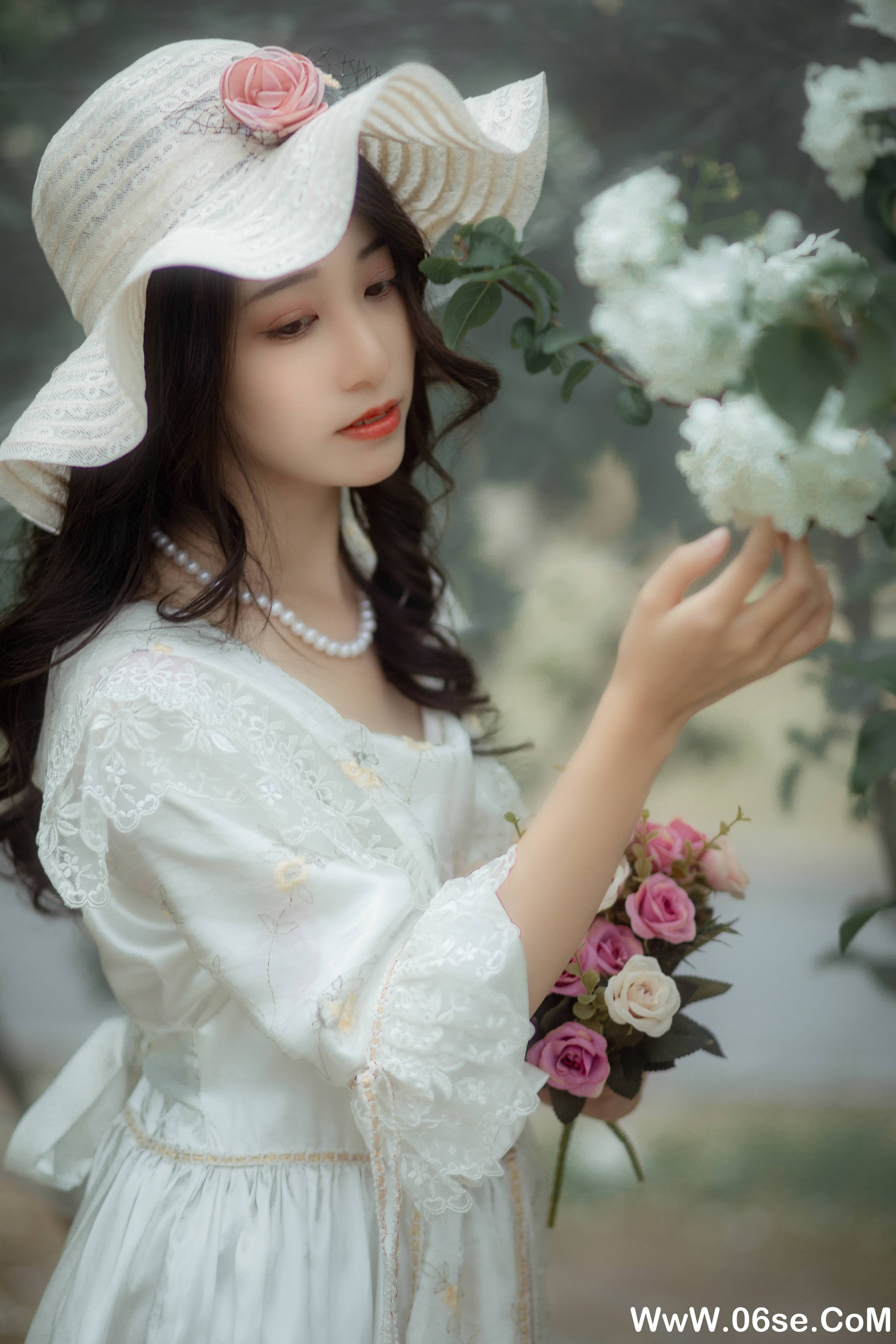 图片[13]-[YITUYU艺图语]2021.12.22 春 小清菡[20+1P／334MB]-六色网