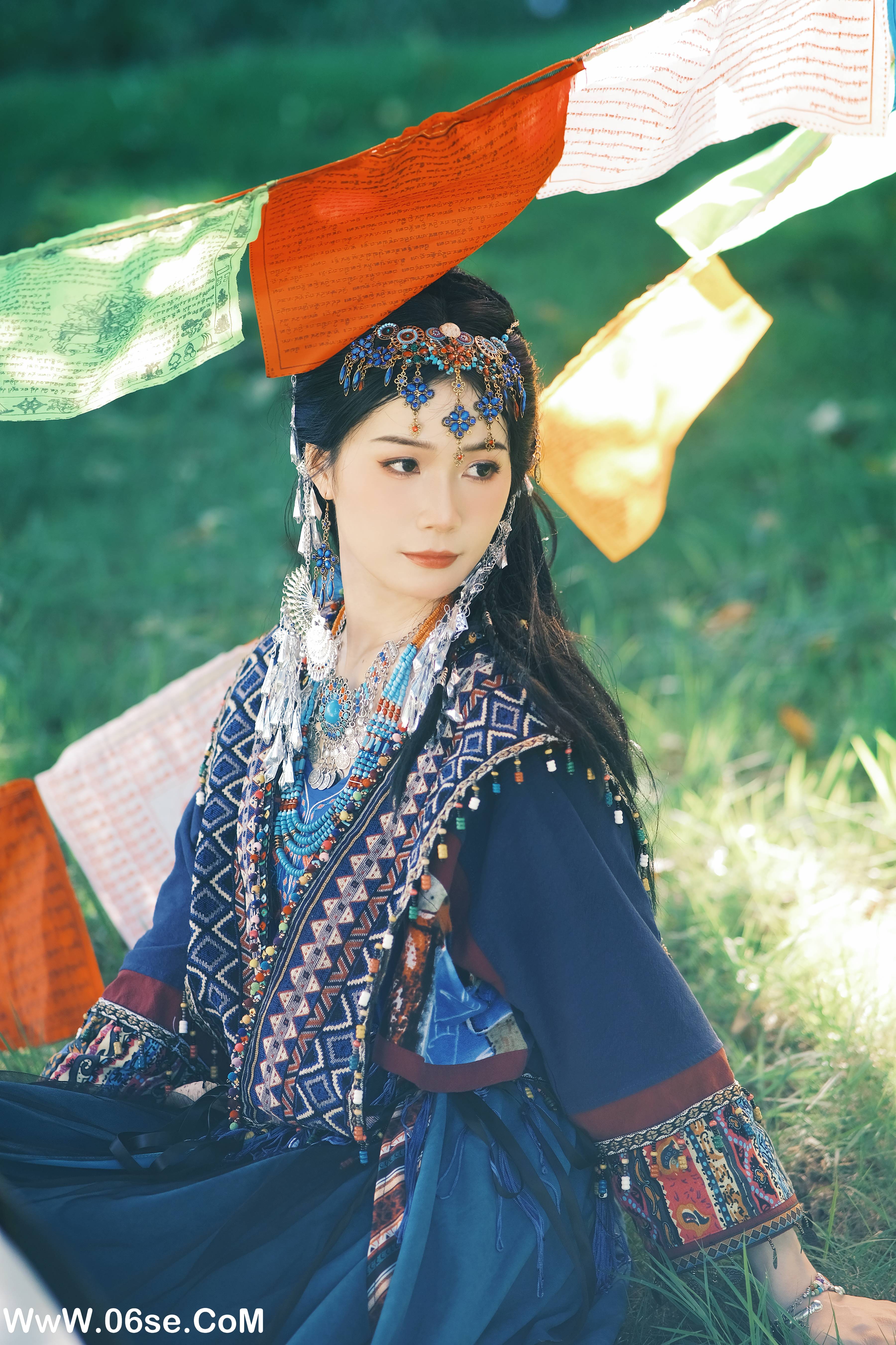图片[11]-[YITUYU艺图语]2022.09.19 苗疆少女 cc[26+1P／219MB]-六色网
