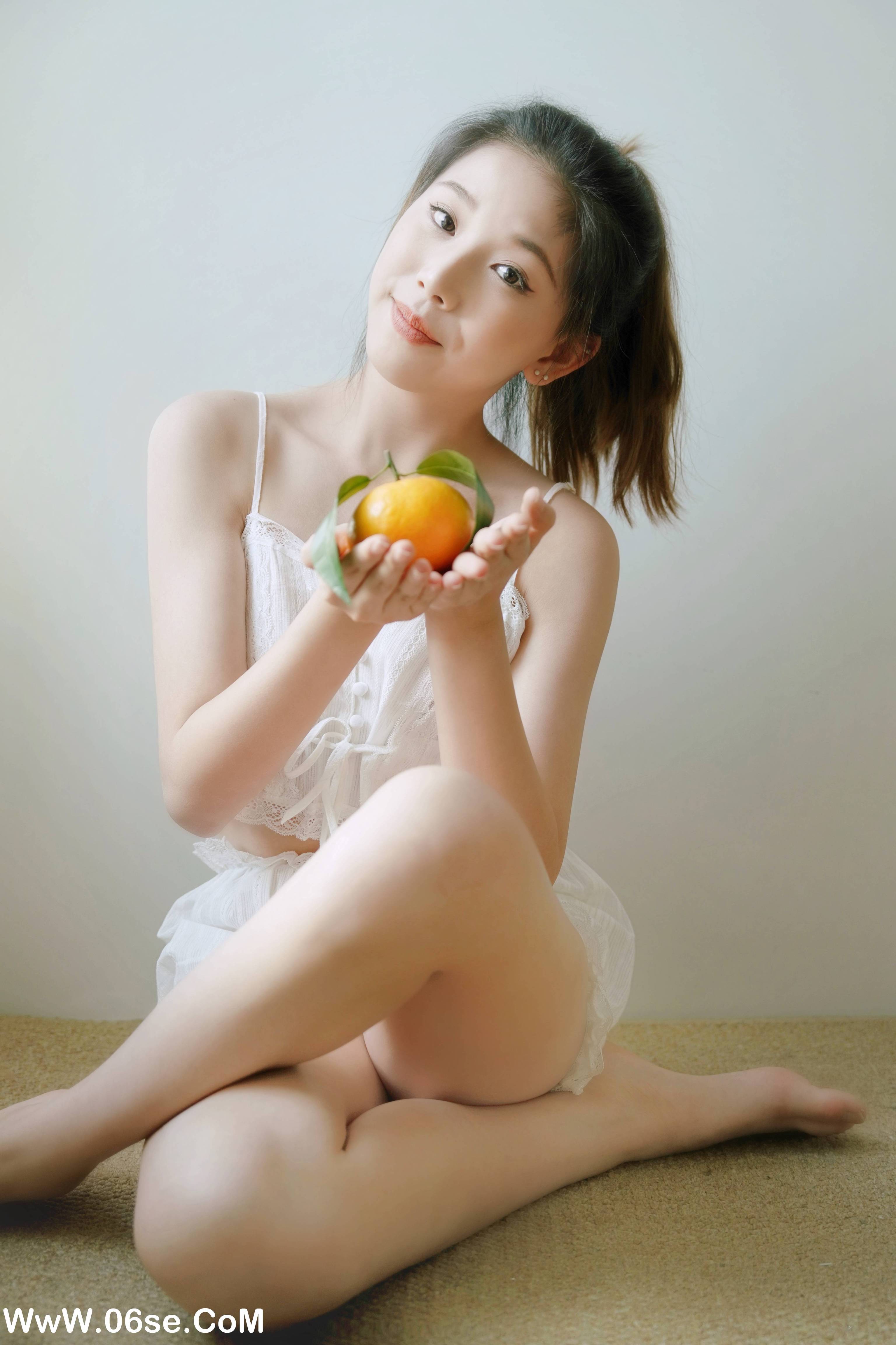 图片[14]-[YITUYU艺图语]2022.12.16 淘气的小橙子 小怡[24+1P／205MB]-六色网