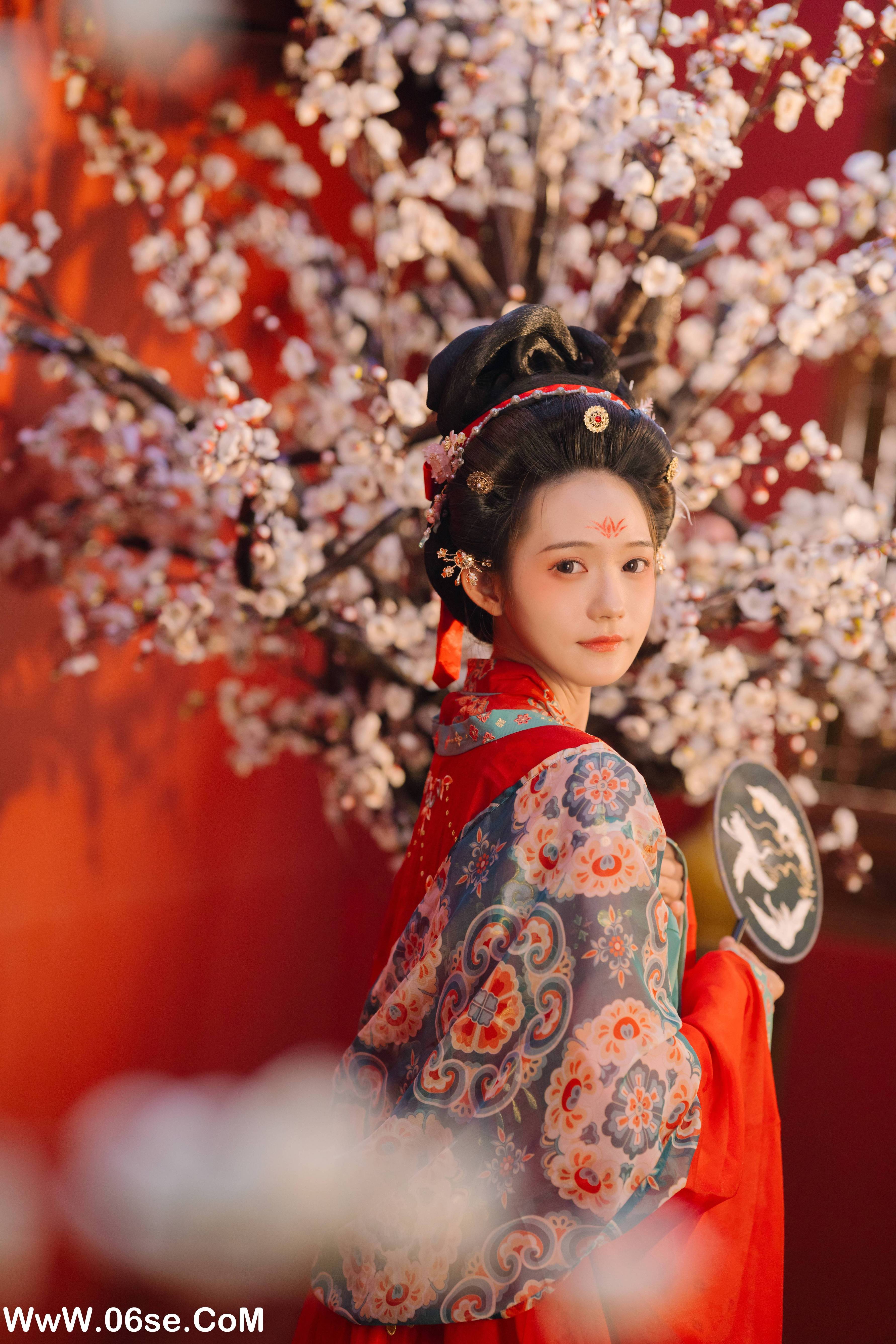 图片[19]-[YITUYU艺图语]2022.09.11 不负梦华 兔子Zzz不吃胡萝卜[22+1P／278MB]-六色网