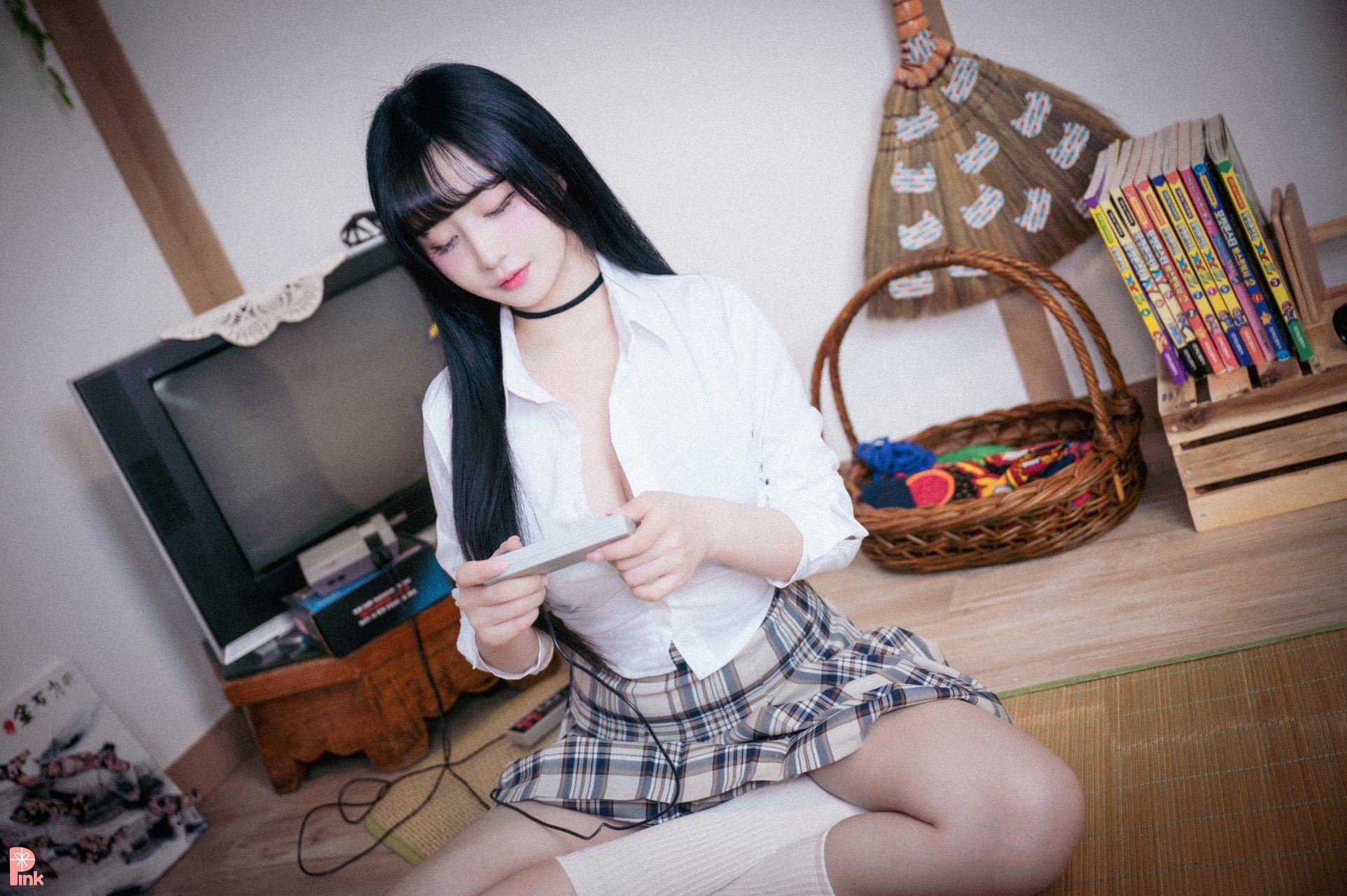 Han Jina 한지나, [PINK] 지나의 교복 생활 (Bright Ver) 21