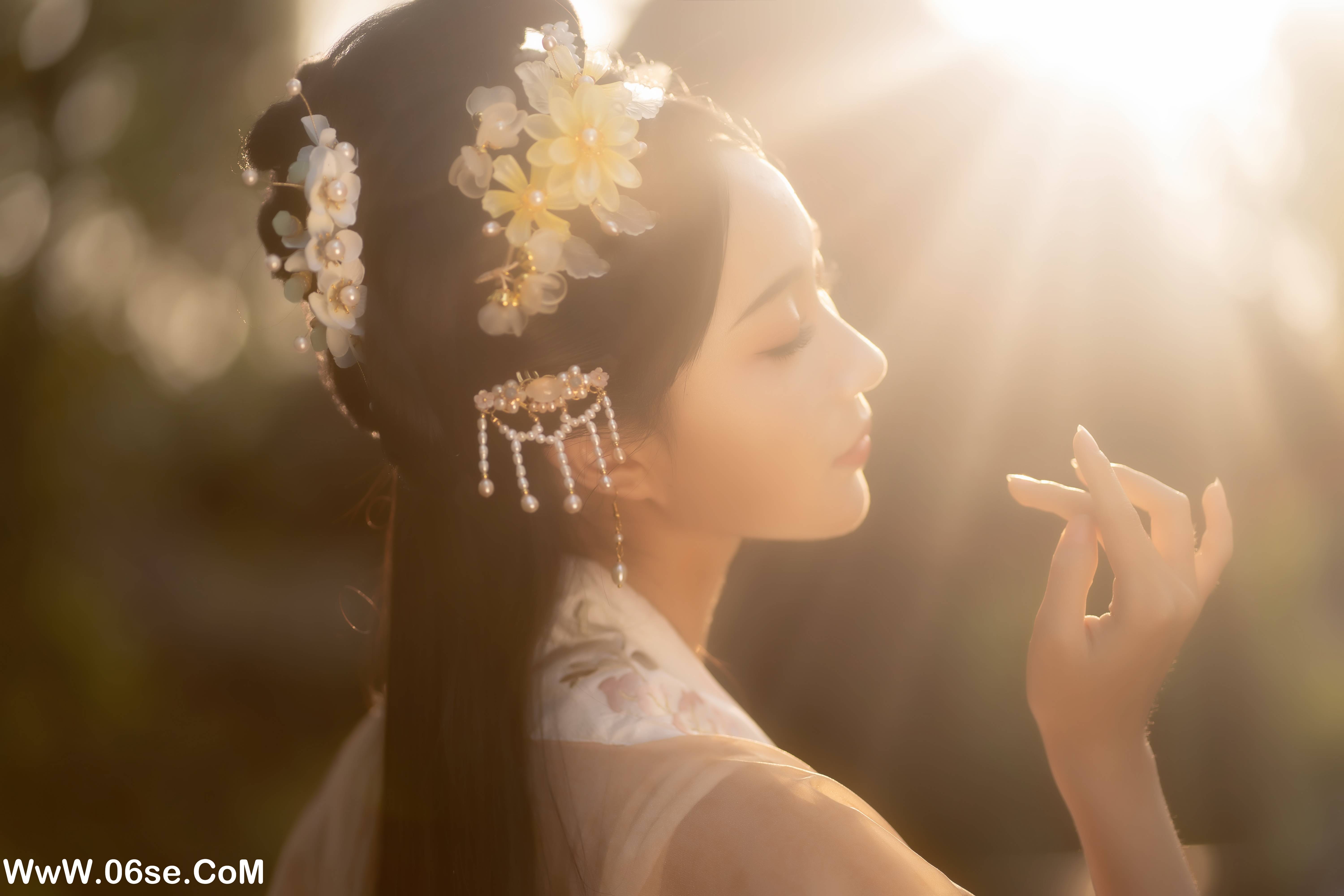 图片[24]-[YITUYU艺图语]2022.11.11 天青时 -绮罗生的小苏苏-[27+1P／189MB]-六色网