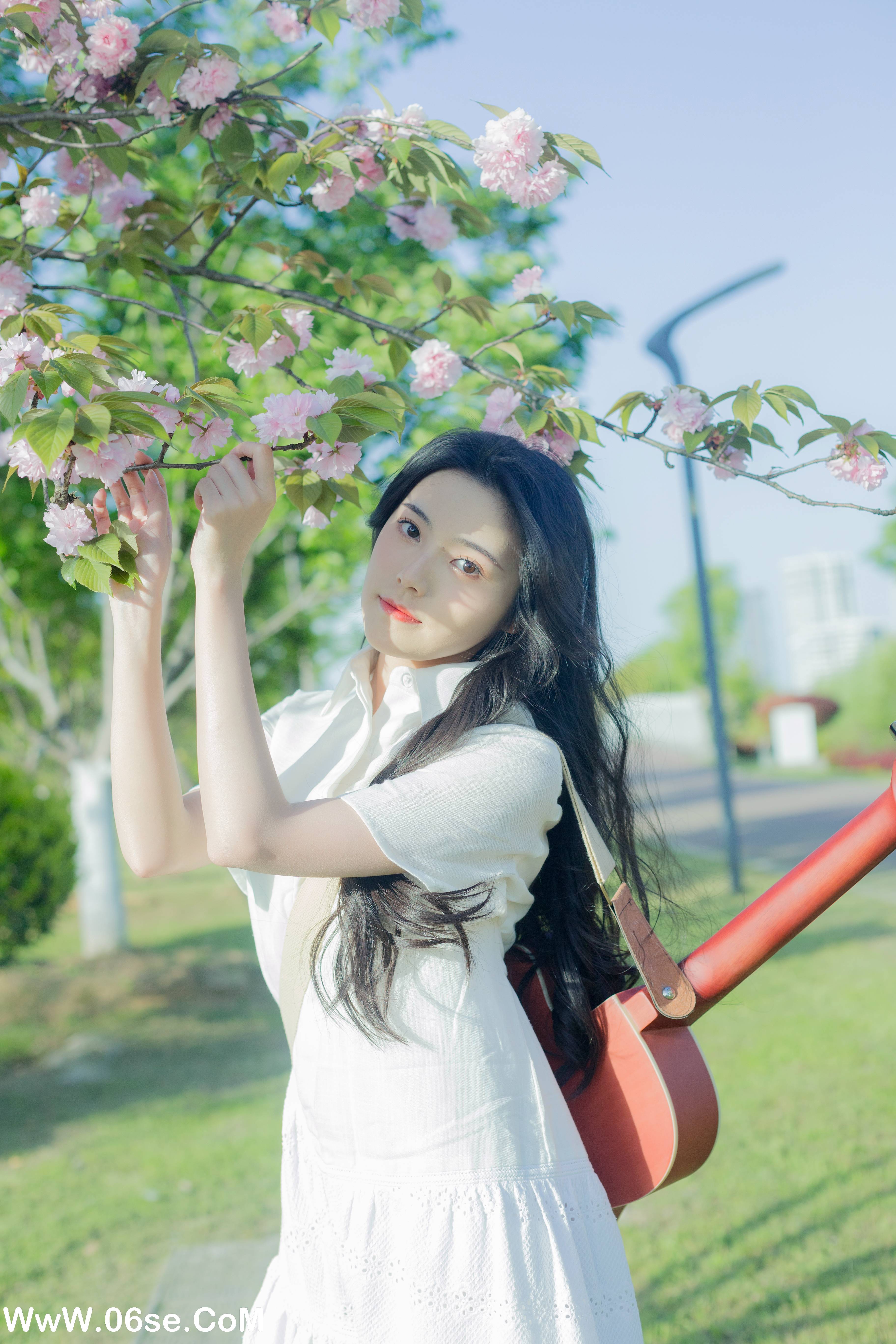 图片[3]-[YITUYU艺图语]2022.07.29 给晚樱的情歌 静鏡婧[27+1P／266MB]-六色网