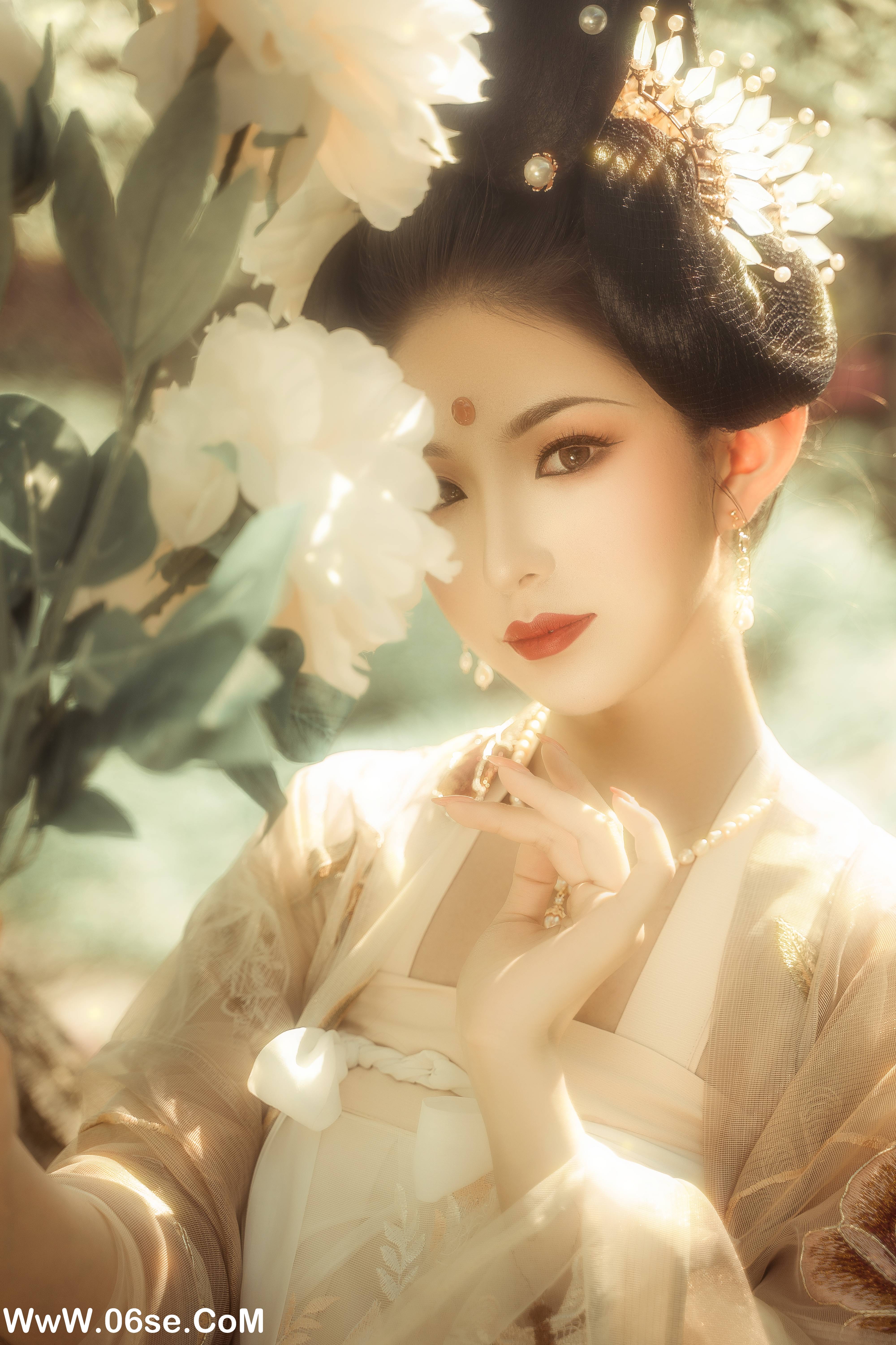 图片[31]-[YITUYU艺图语]2022.09.20 花想容 笔墨瞎伺候[34+1P／270MB]-六色网