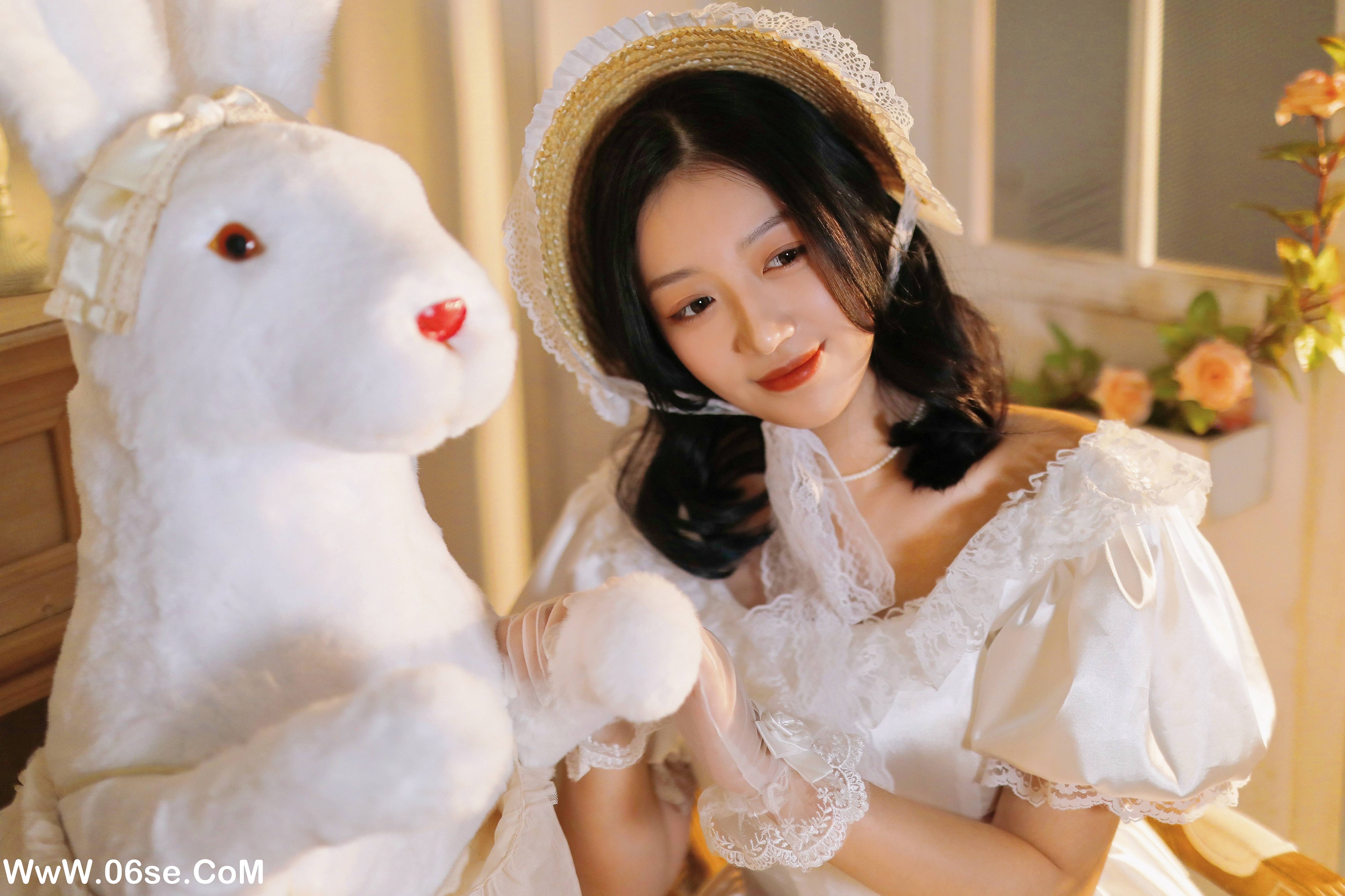 图片[5]-[YITUYU艺图语]2022.10.11 掉入兔子洞的爱丽丝 雨芳[31+1P／376MB]-六色网