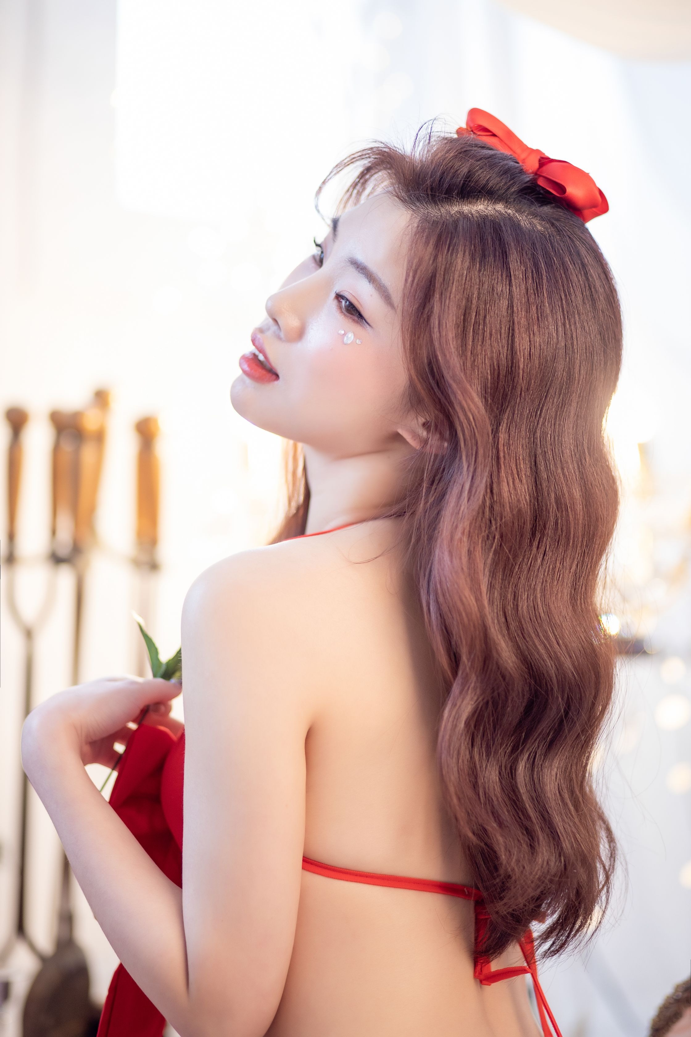Yebin (전예빈) - X-mas [82P+1V／1.50GB] 25