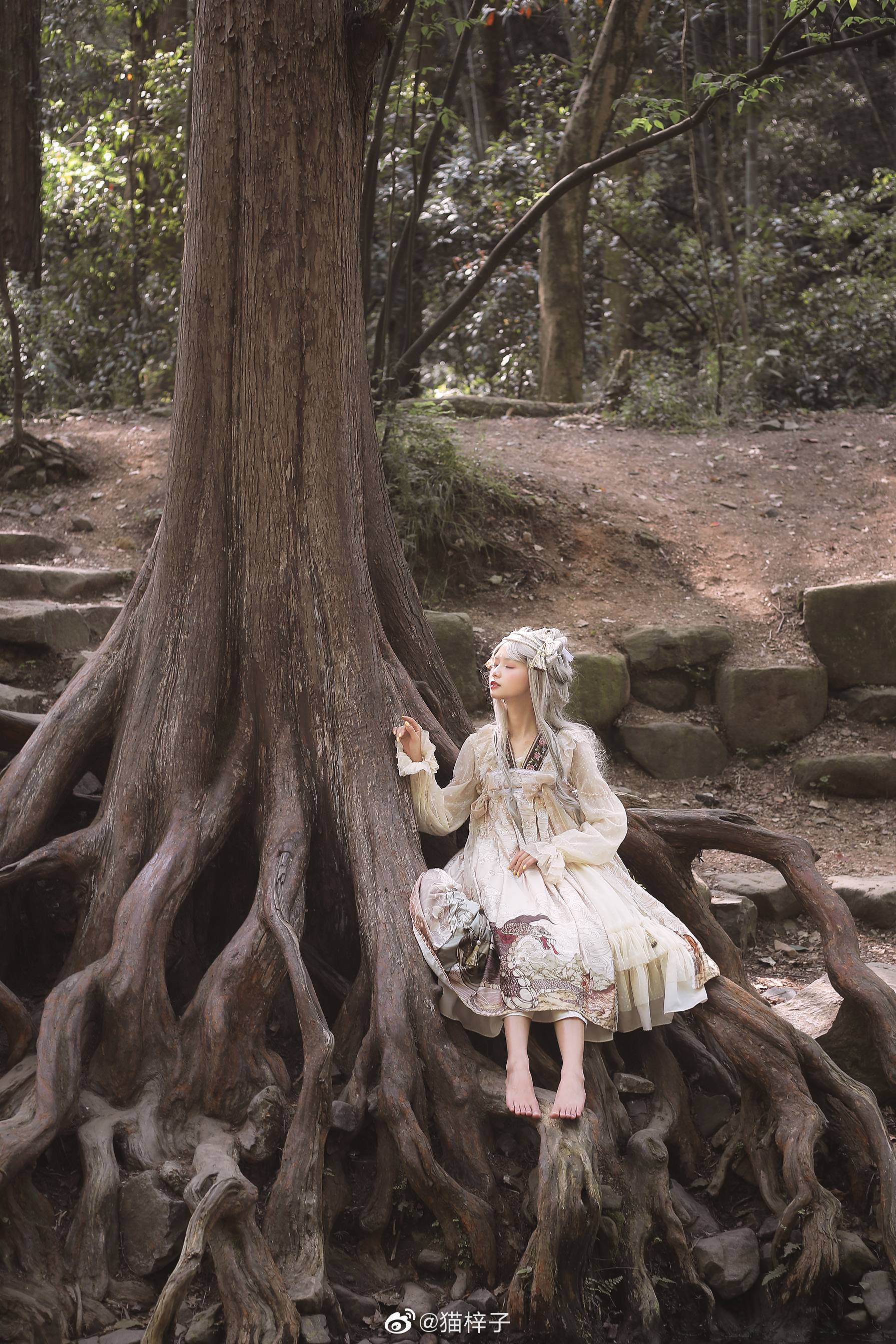图片[85]-050 迷失幻境系列 – 第050期（LOLITA） [122P-626.92 MB]-六色网