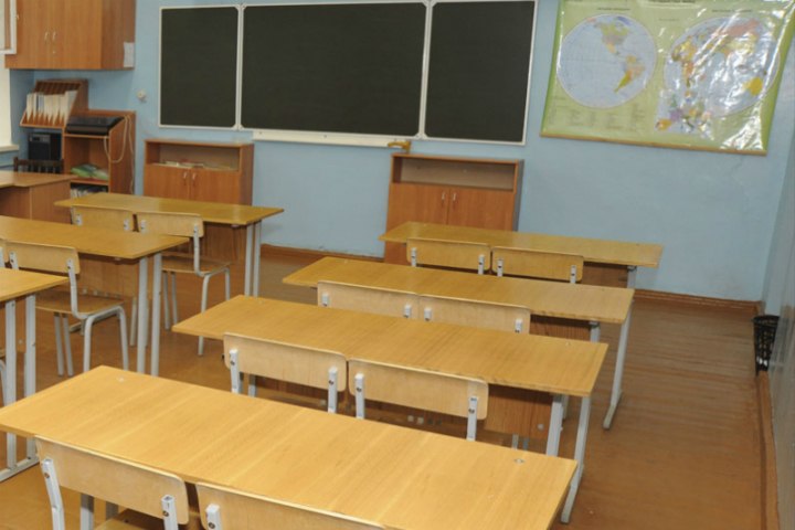 Четыре школы «заминировали» в Хабаровске