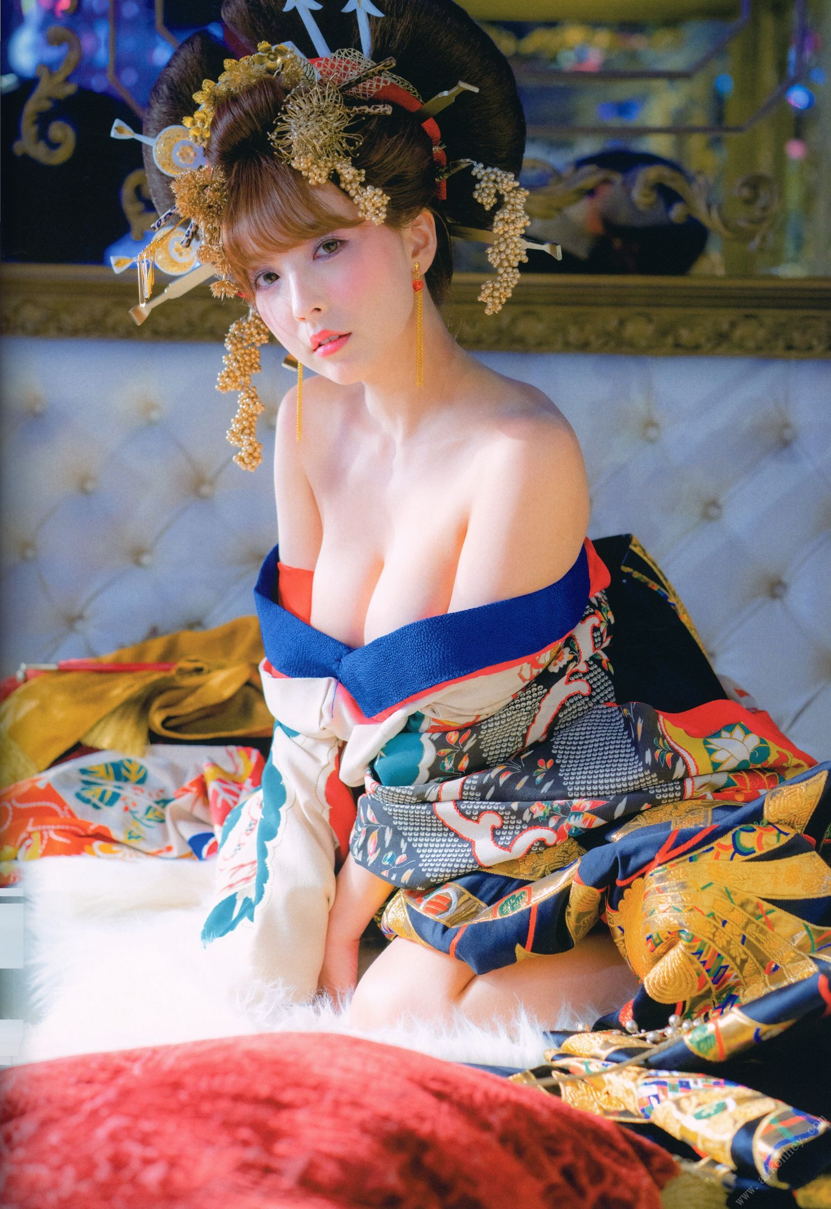 三上悠亜 花魁写真集『和美写美』 102