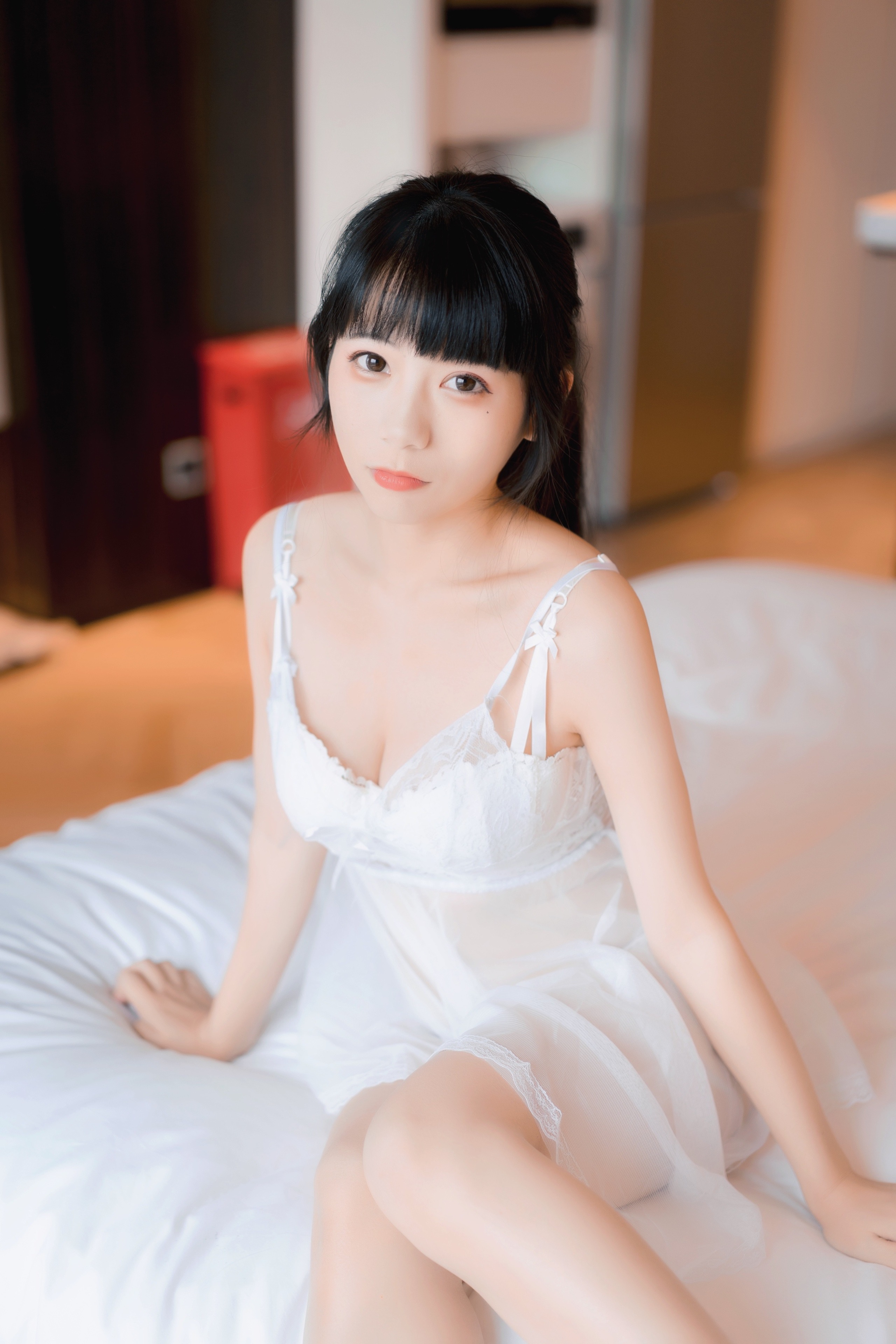 usejan(蓝蓝) - 薄纱睡衣 [42P-75MB] 32