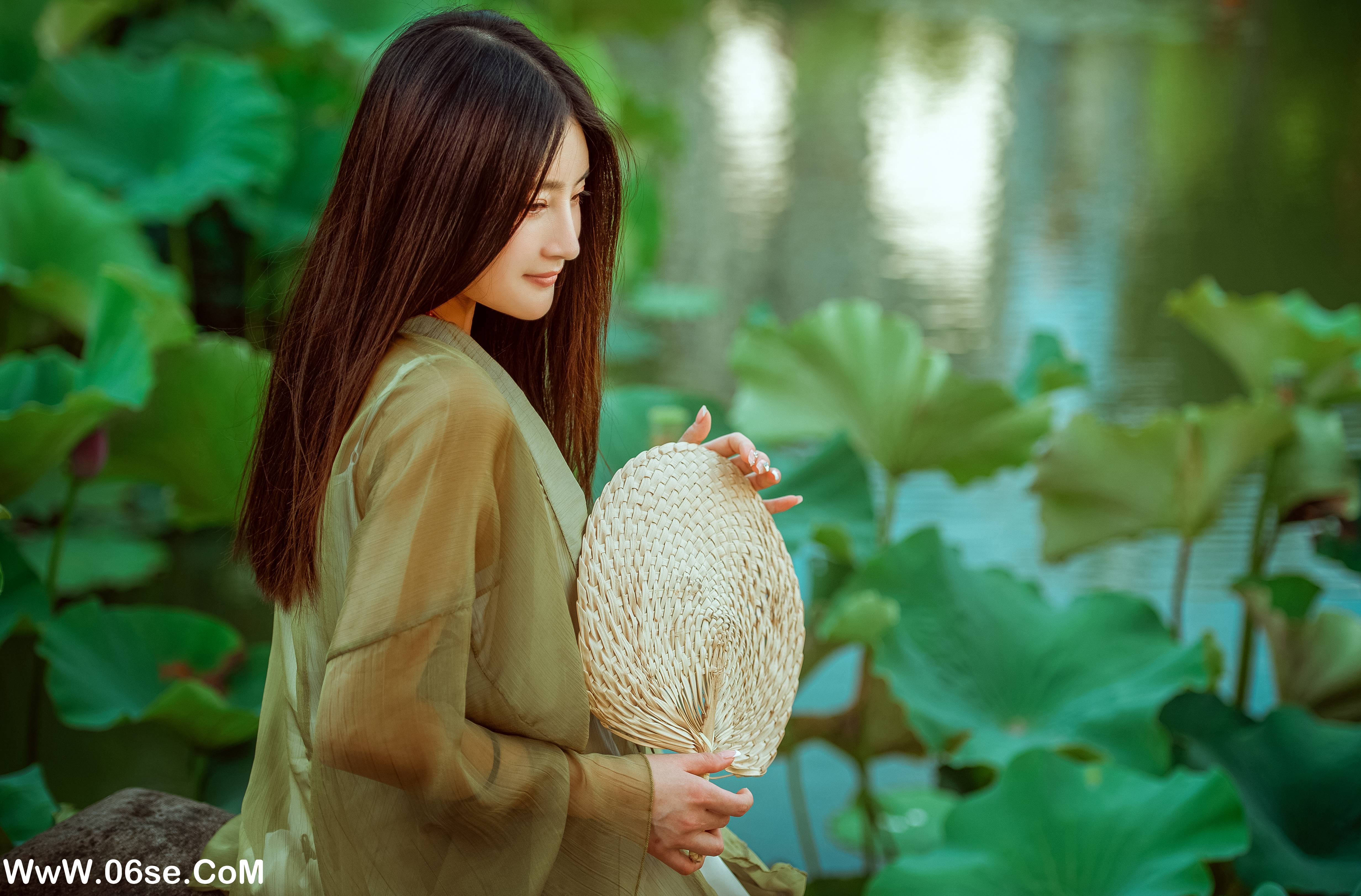图片[29]-[YITUYU艺图语]2022.08.07 荷韵 Smile[38+1P／451MB]-六色网
