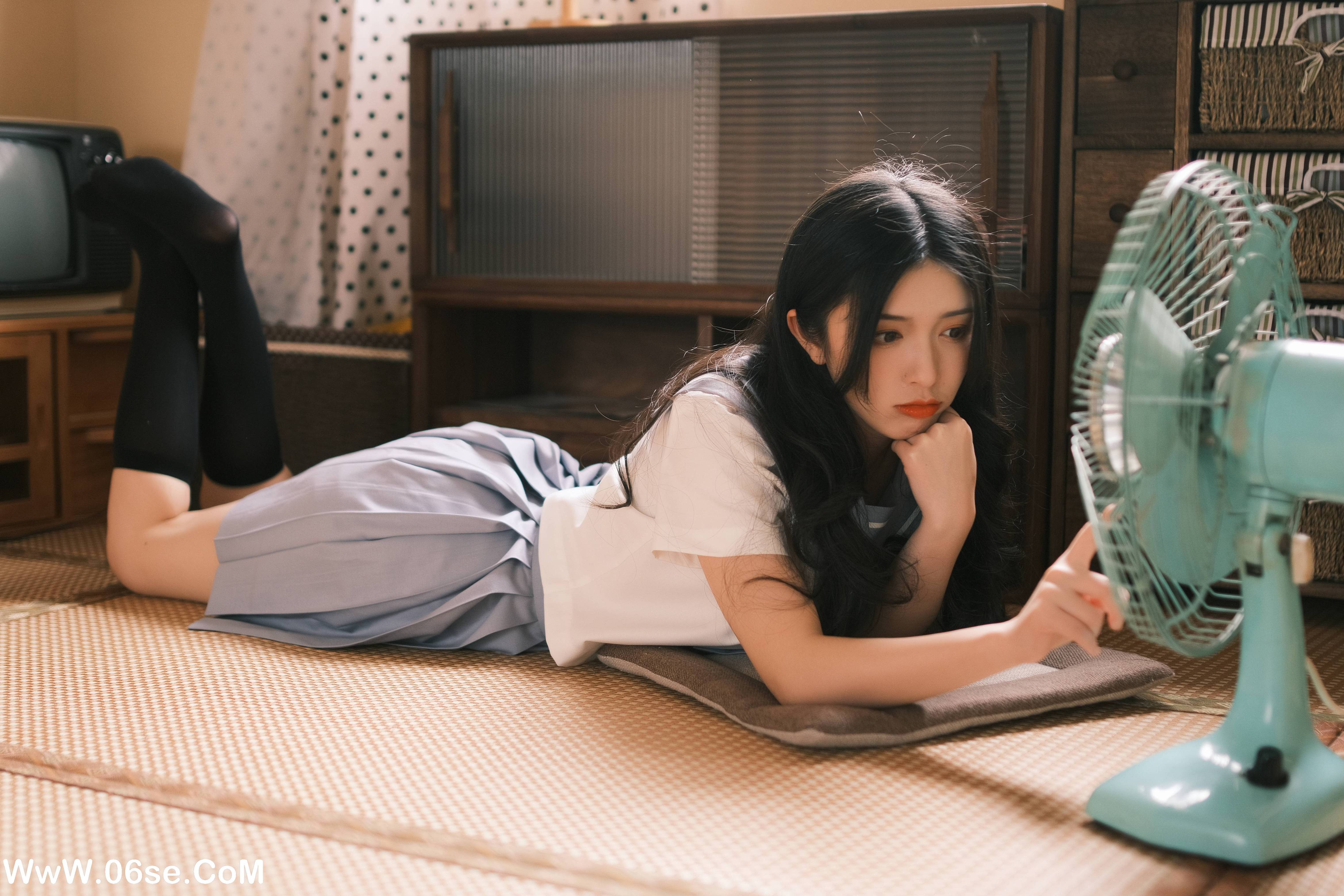 图片[17]-[YITUYU艺图语]2022.05.22 没有夏的夏天 辛冉[20P-209.45 MB]-六色网