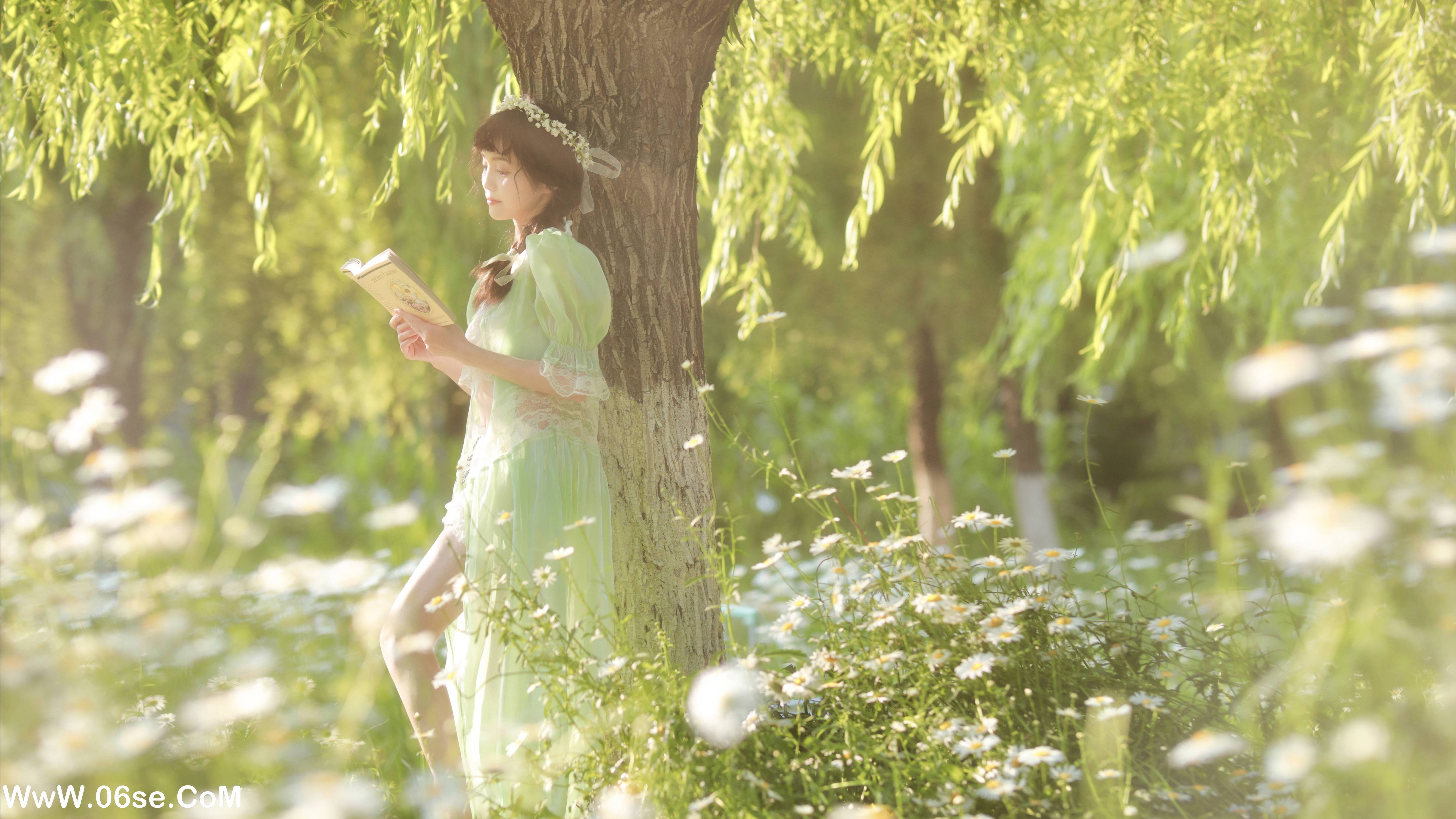 图片[33]-[YITUYU艺图语]2022.06.17 她在光里徜徉 西西[55P-281.88MB]-六色网