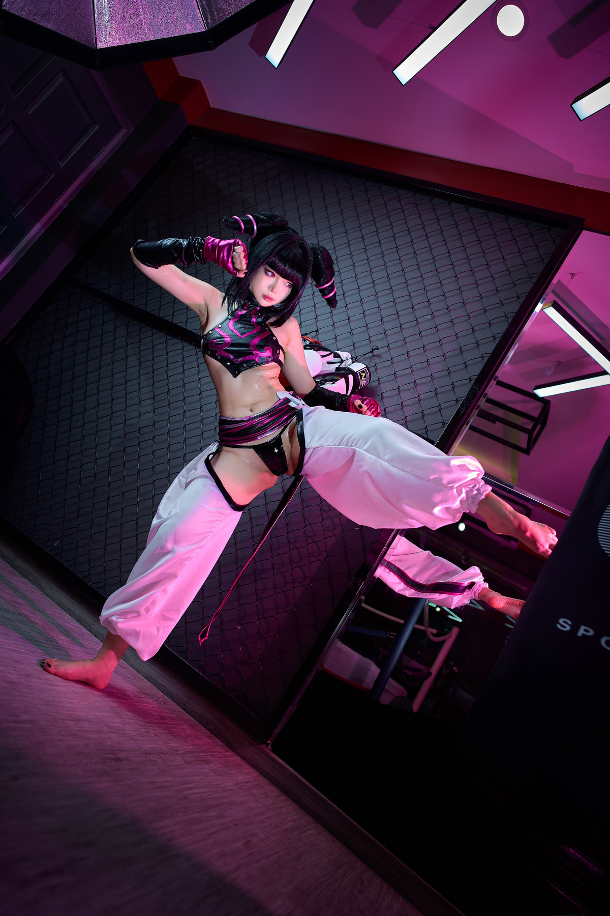 Cosplay ZinieQ 한주리 Juri Han 13