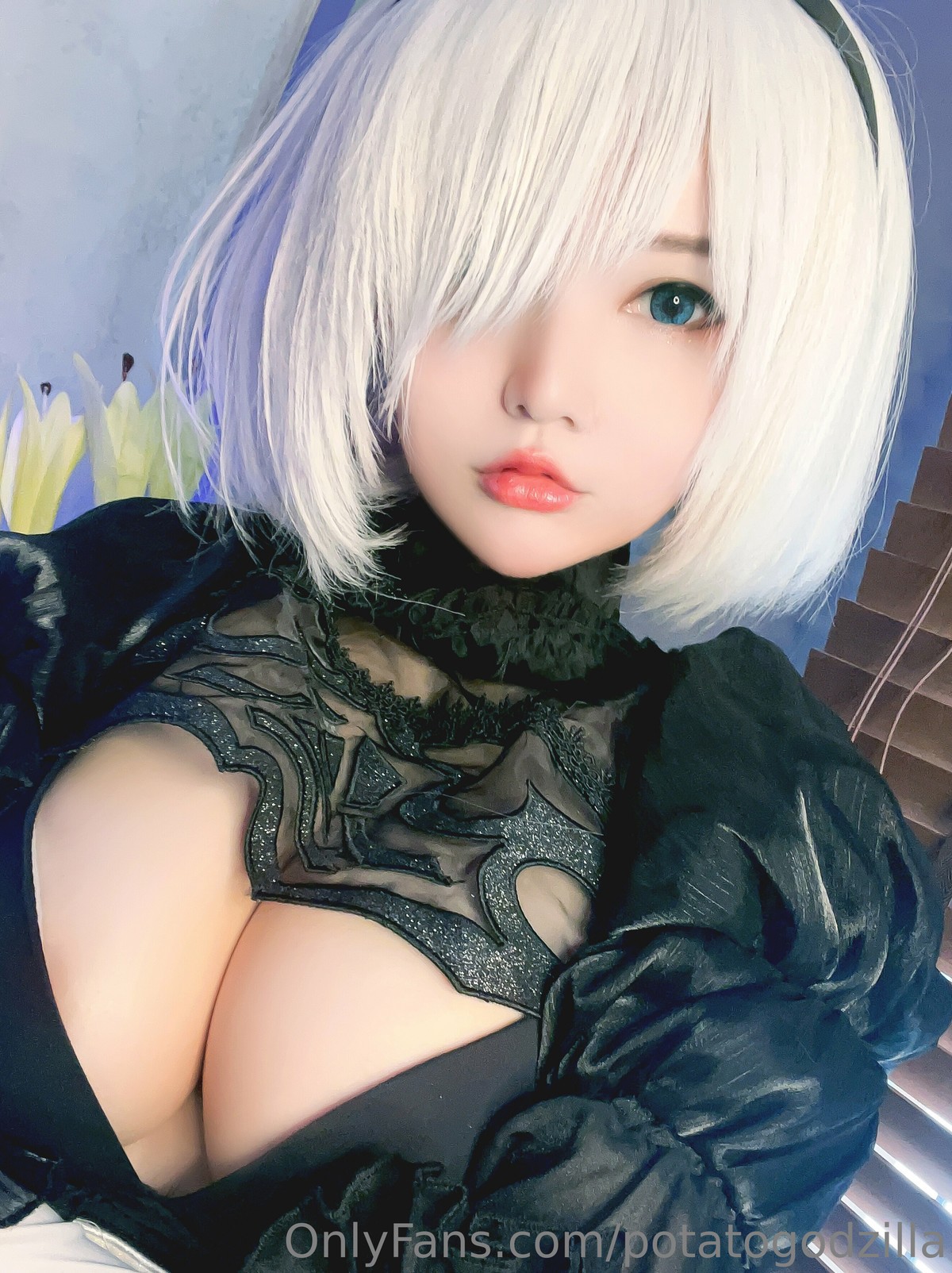 Cosplay Potato Godzilla 2B Bride 1