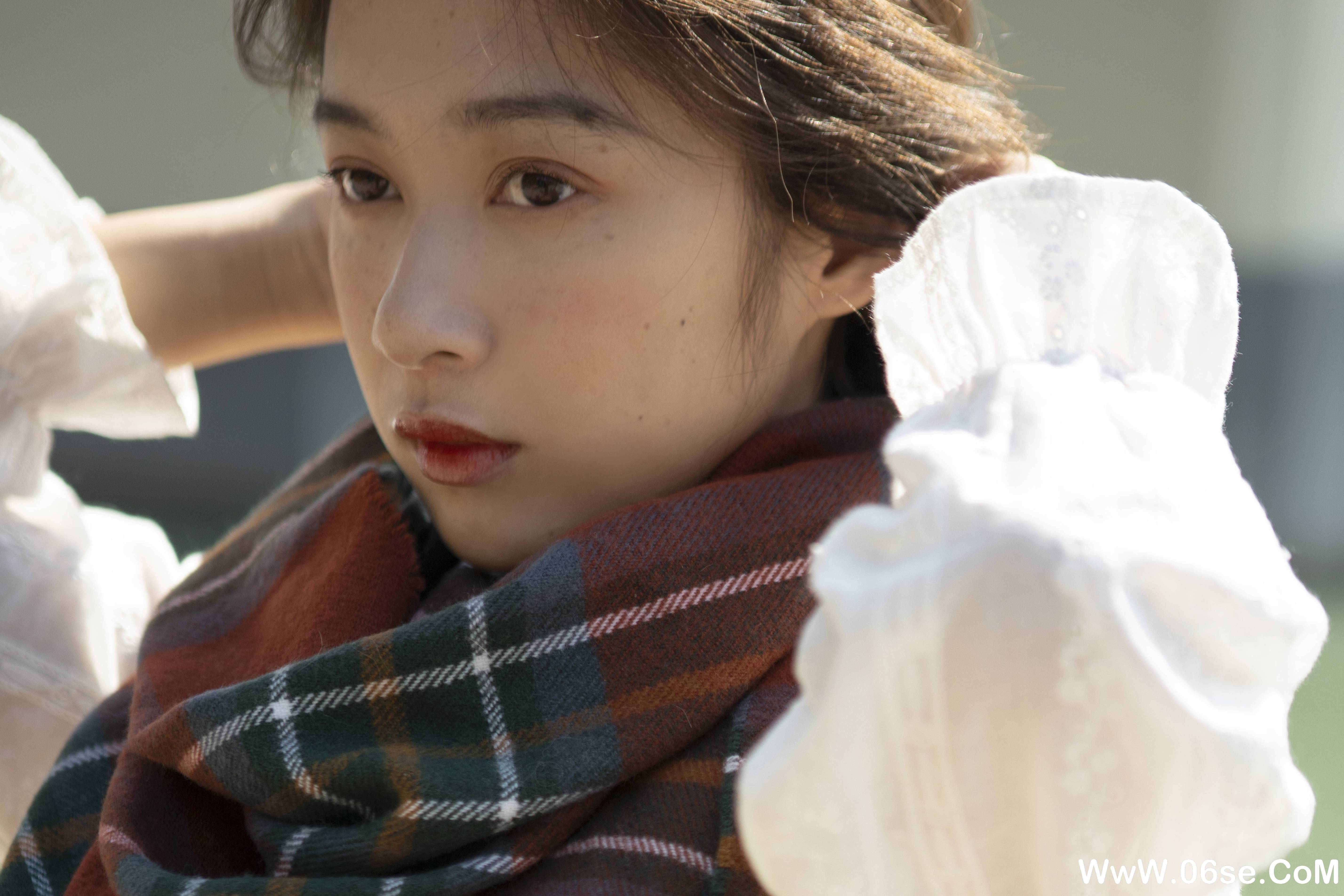 图片[25]-[YITUYU艺图语]2021.12.22 洋紫荆 小鲤[26+1P／351MB]-六色网