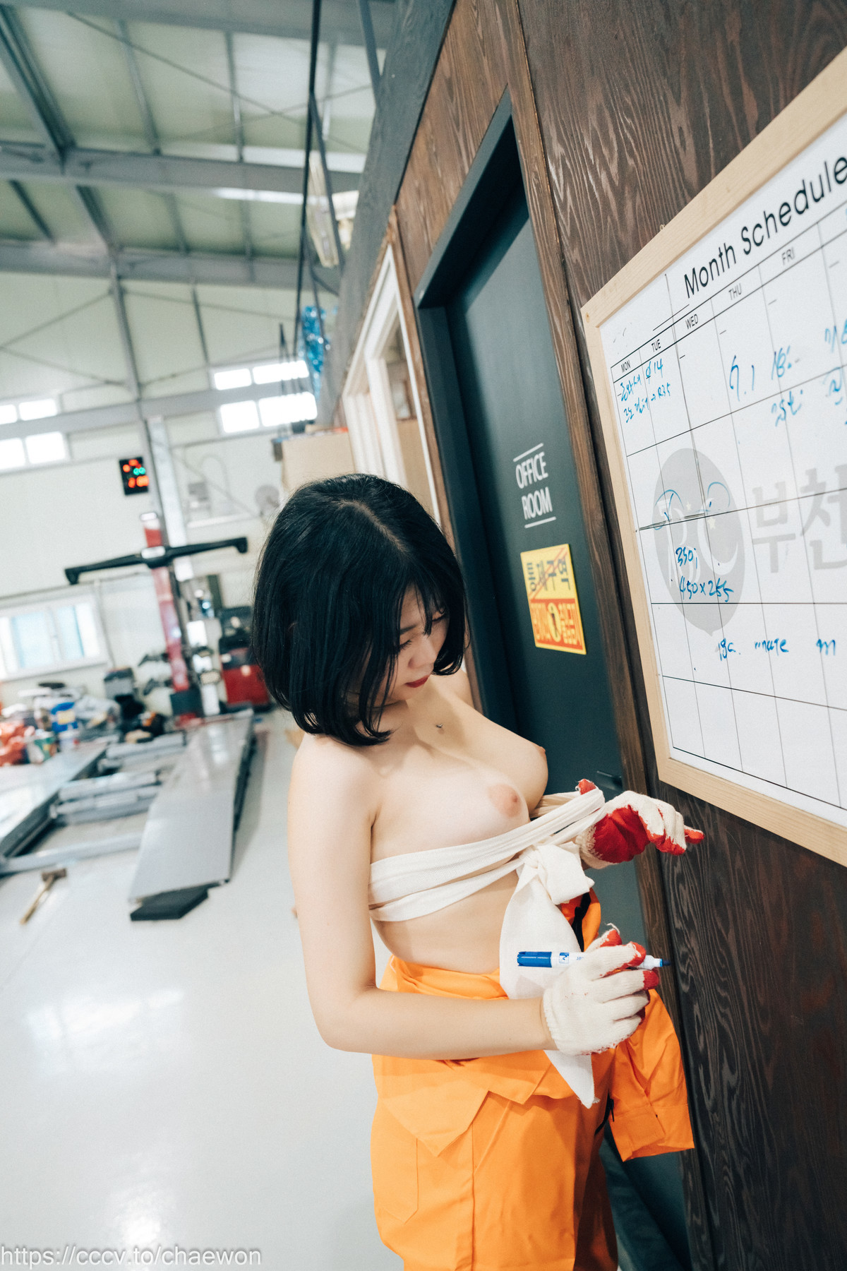 ZIA.Kwon 권지아, [Loozy] Garage Girl Set.01 23