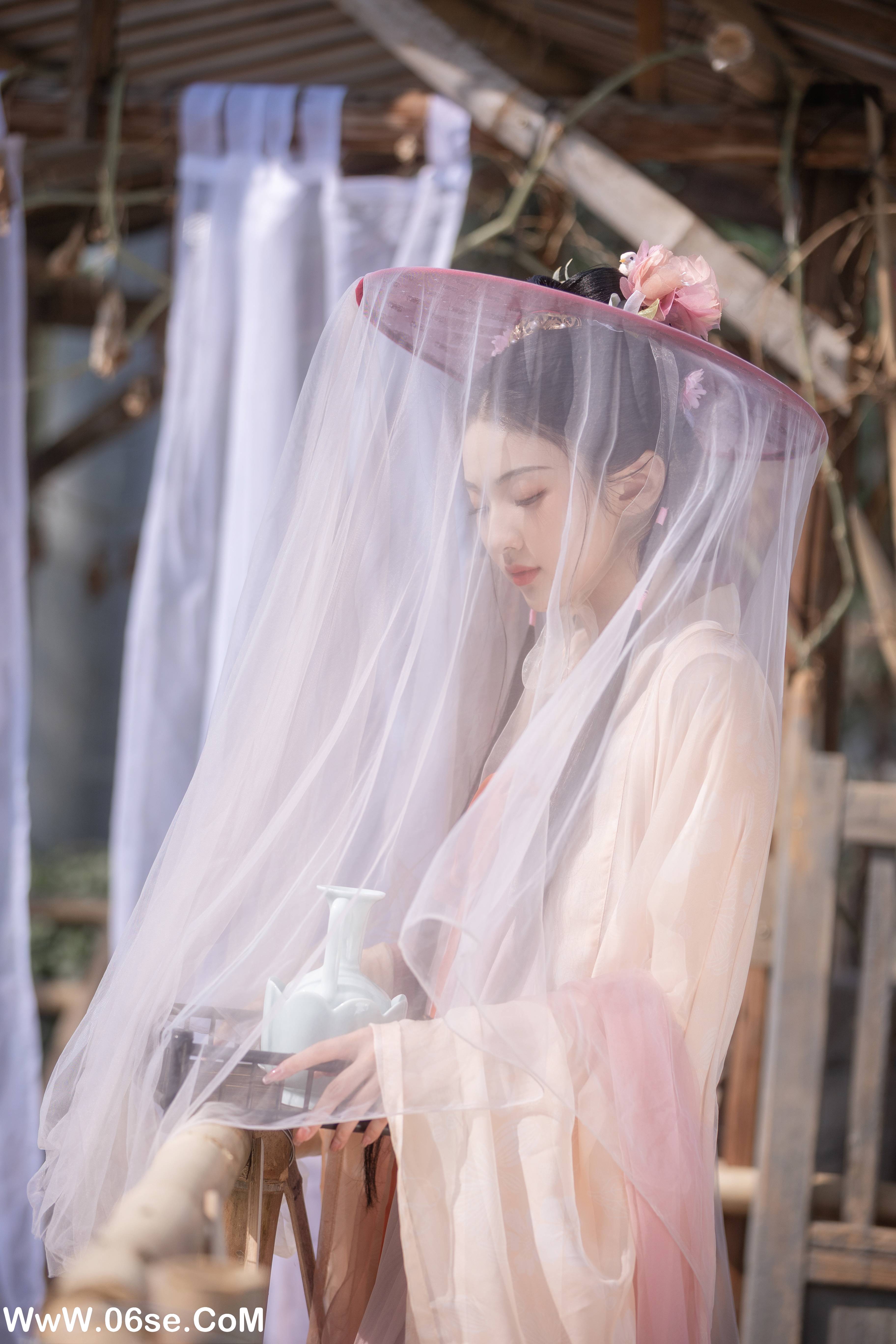 图片[13]-[YITUYU艺图语]2022.12.28 若梦 崴一下[26+1P／230MB]-六色网